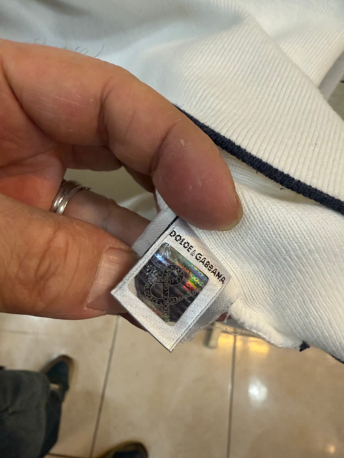 48/55-66 정품 돌체앤가바나 크롭 니트 팝니다 상품이미지5