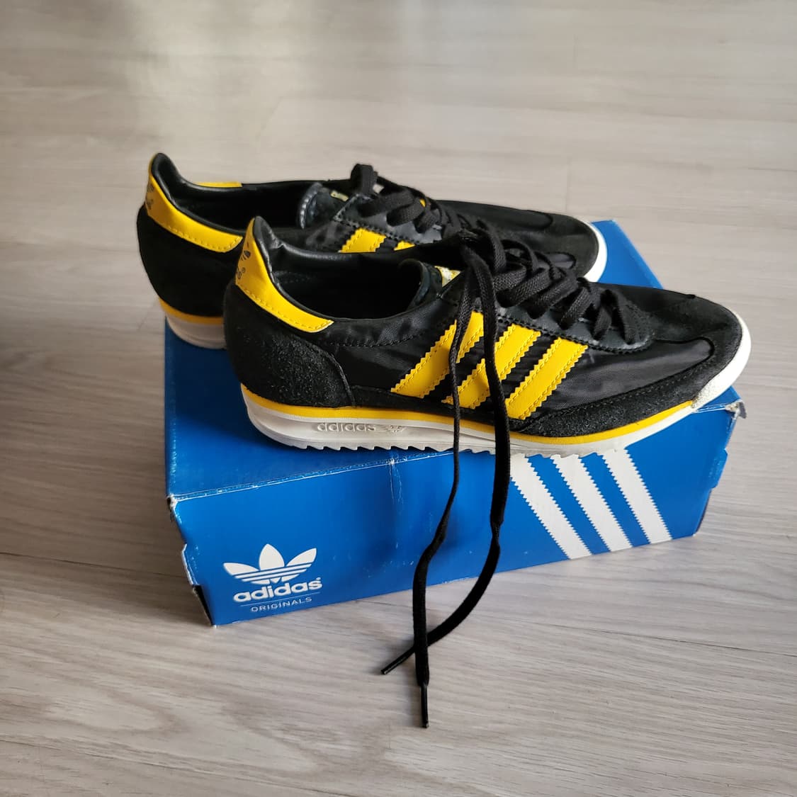 아디다스 sl 72(225) 상품이미지3