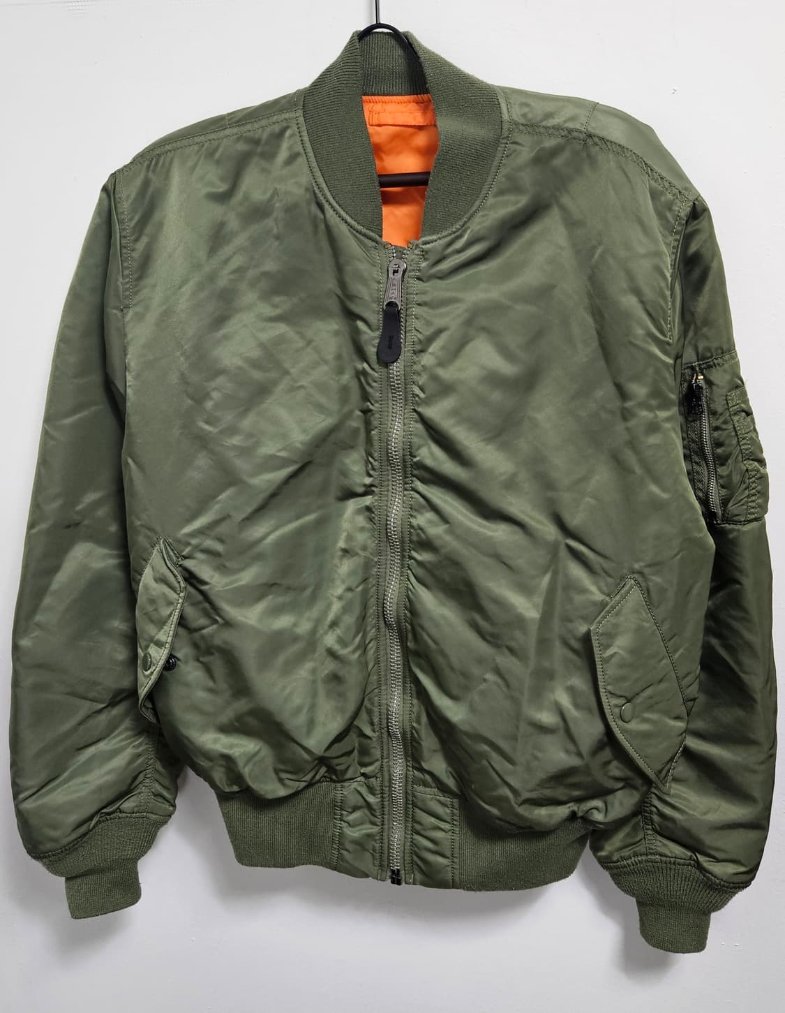알파인더스트리 MA-1 봄버자켓 세이지 그린 L 상품이미지1