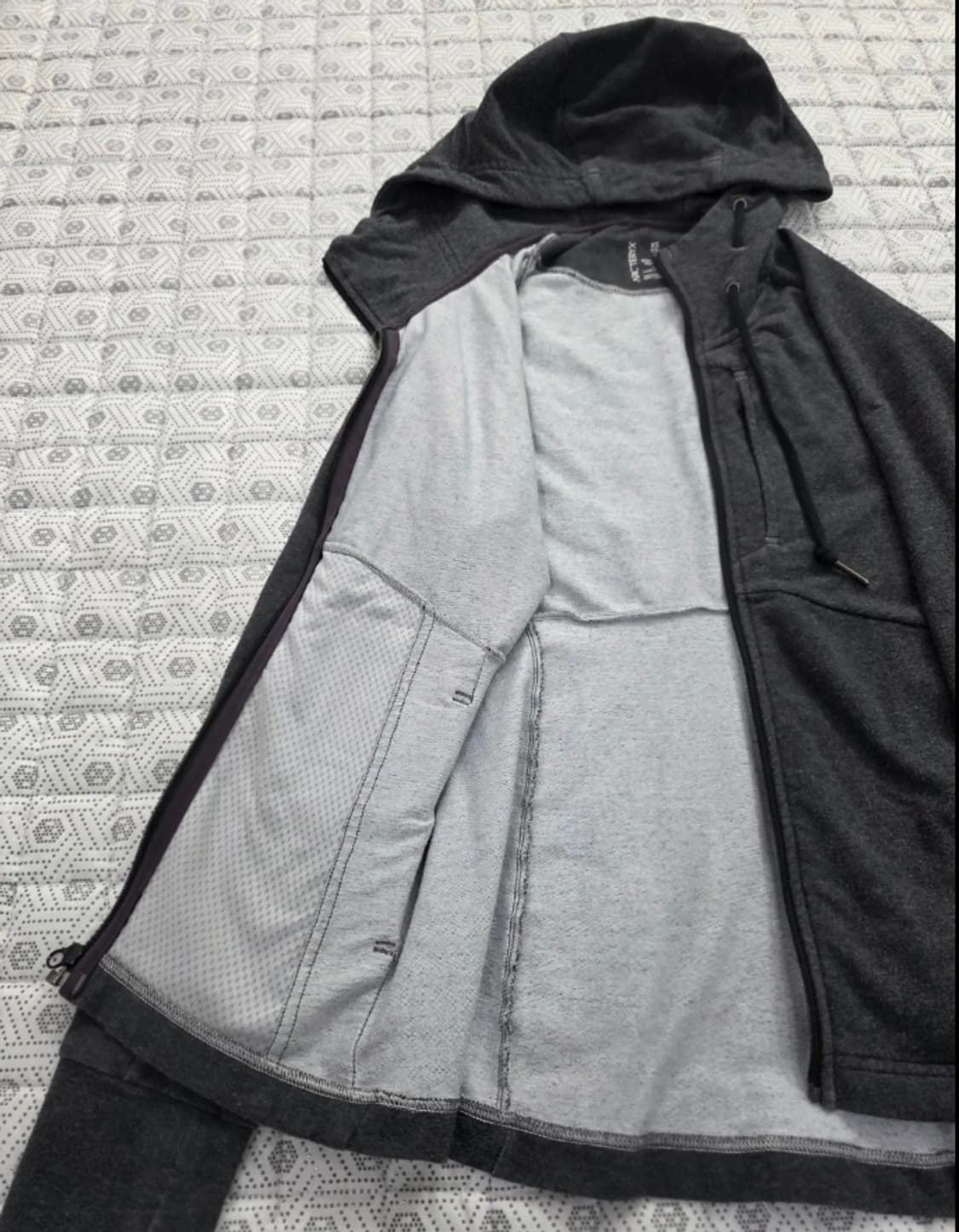 아크테릭스 여성 후드 집업 ~55 상품이미지3