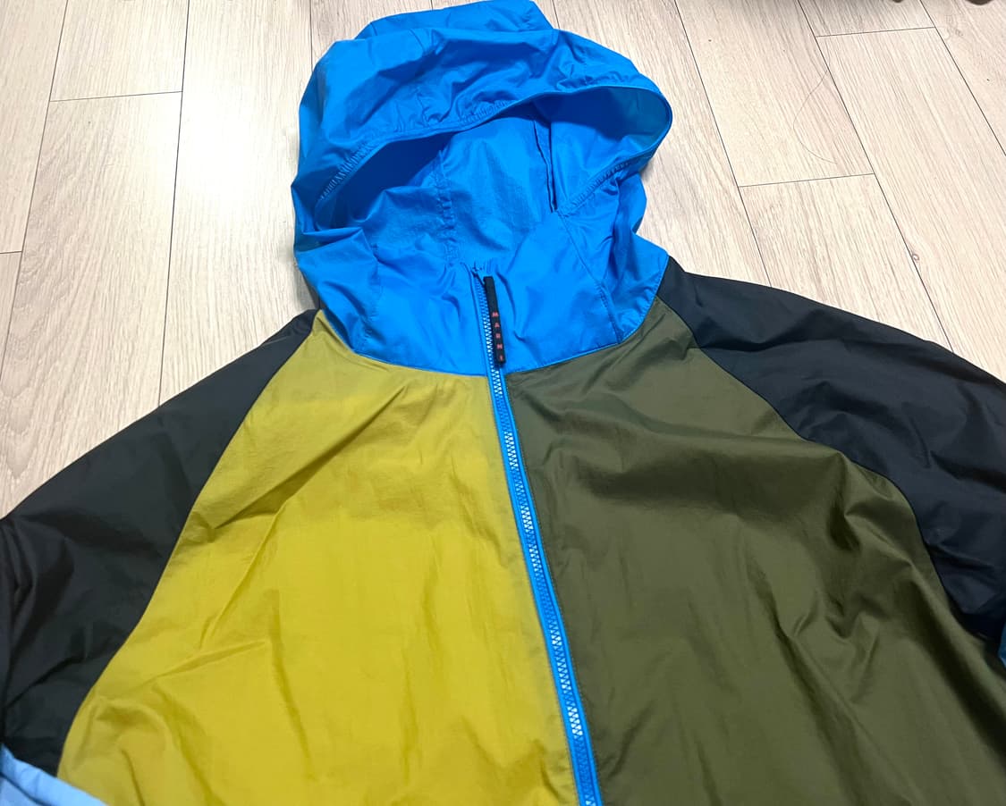 마르니(Marni)x유니클로 윈드브레이커 XL 상품이미지1