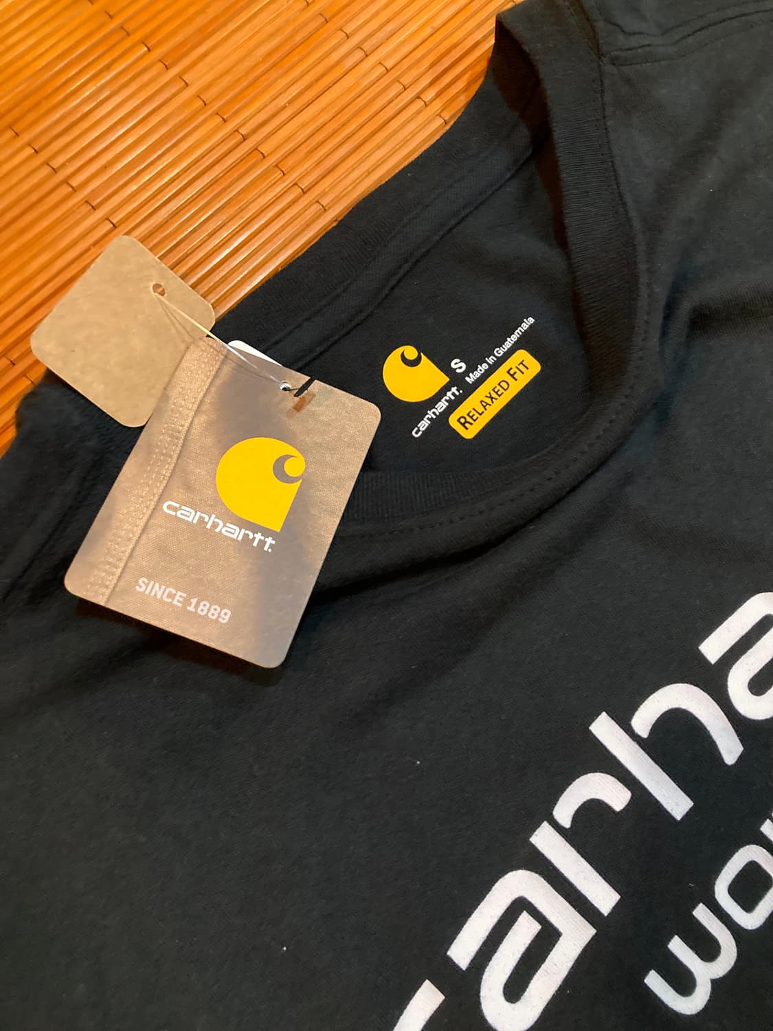 칼하트 릴랙스핏 롱슬리브 상품이미지2