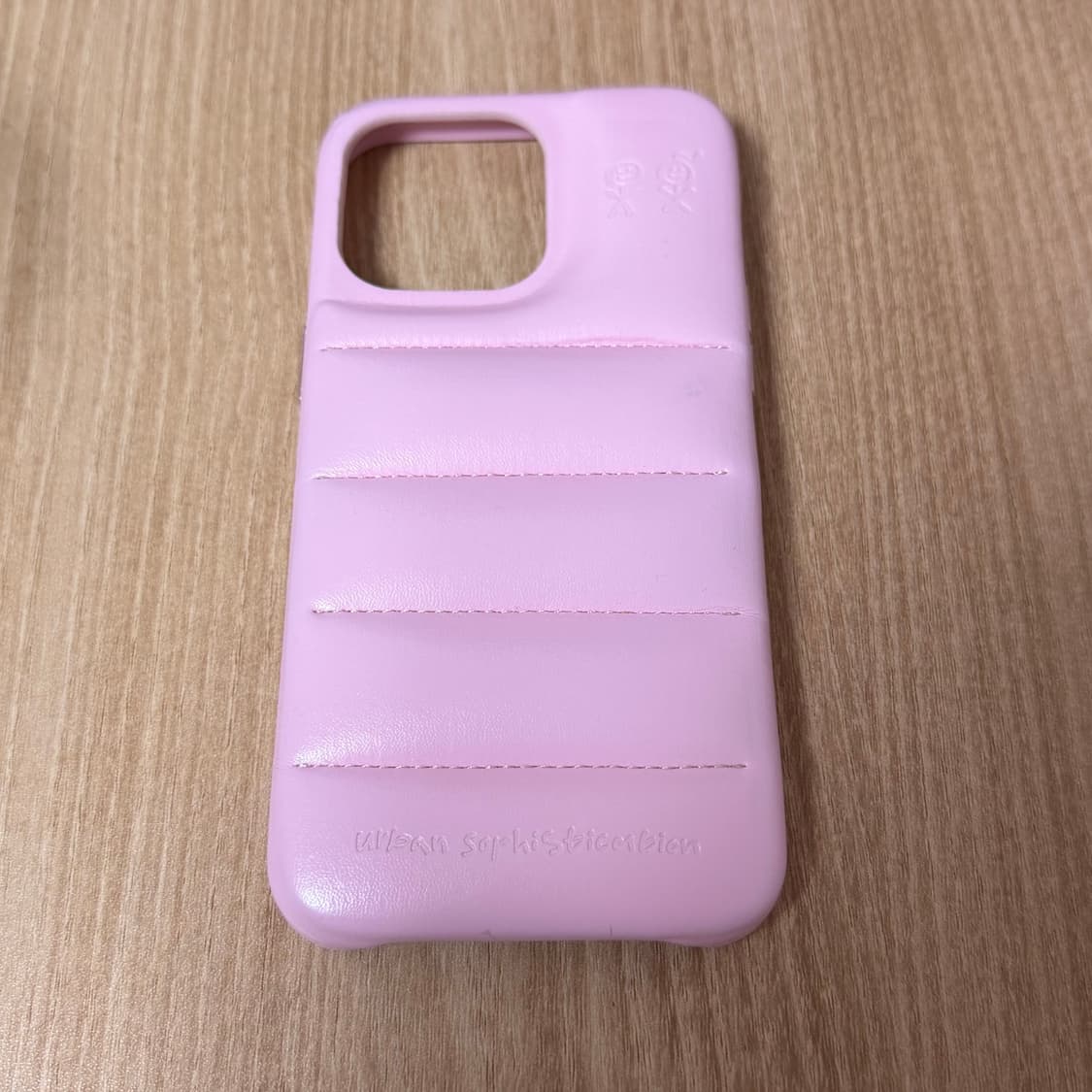 (15프로맥스) 어반소피스티케이션 The Puffer Case - Cre 상품이미지1