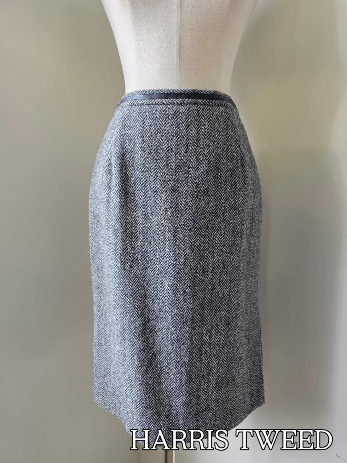 해리스트위드 헤링본 스커트 상품이미지1