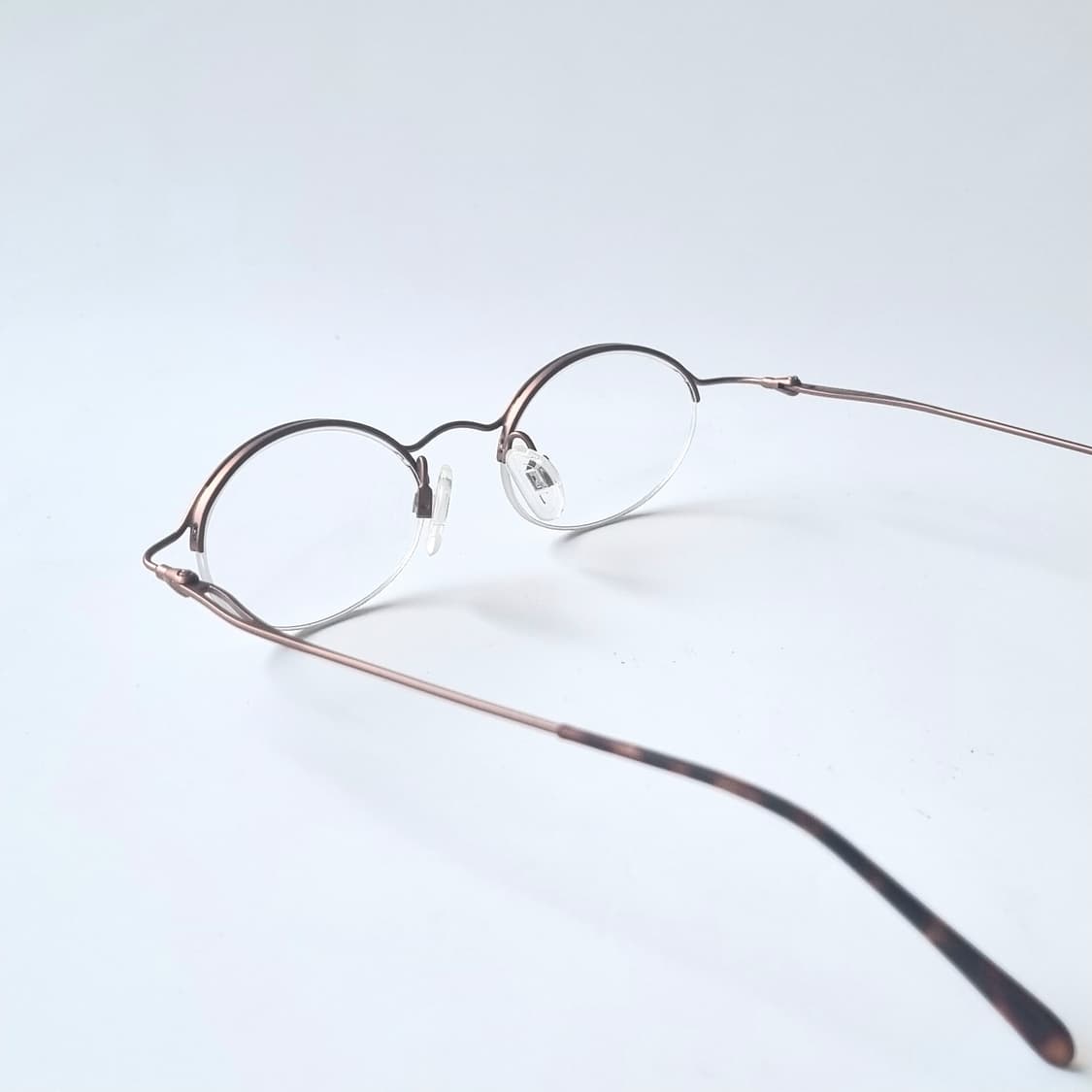 데드스탁 빈티지 오벌형 반무테 안경테 562 상품이미지6