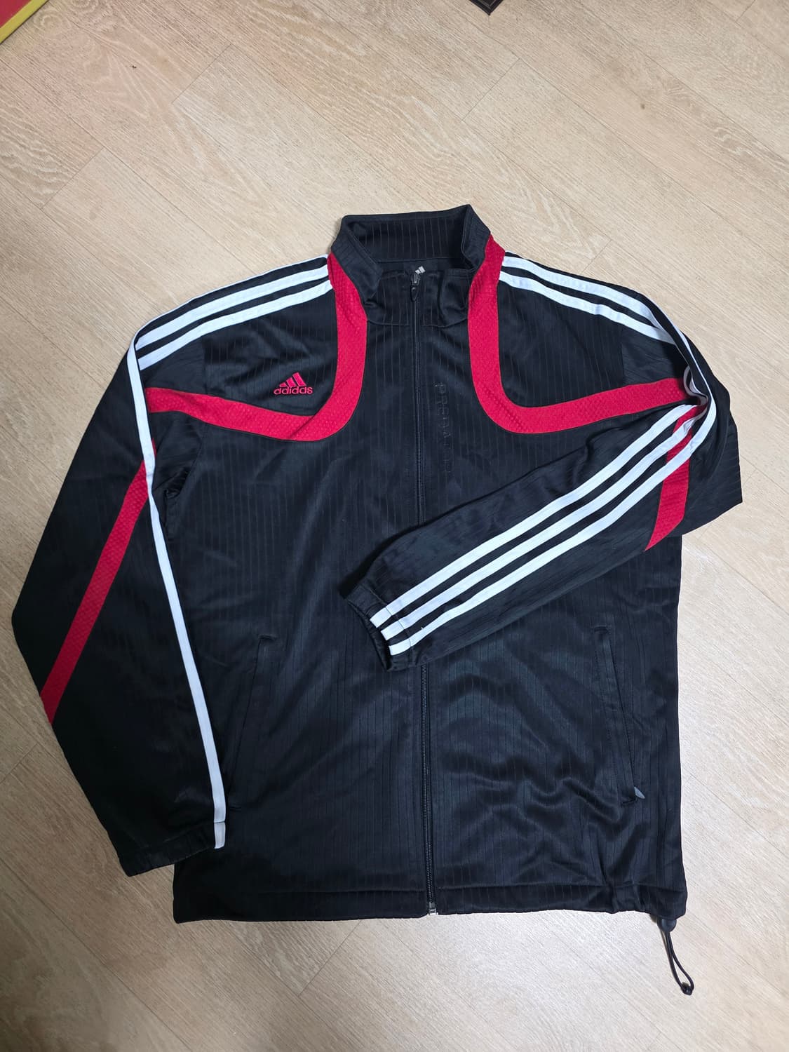 아디다스 프레데터 저지 트랙탑 상품이미지1