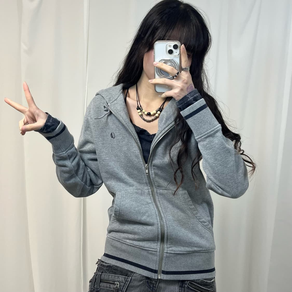 Fred Perry Grey Zip-up Hoodie  상품이미지2