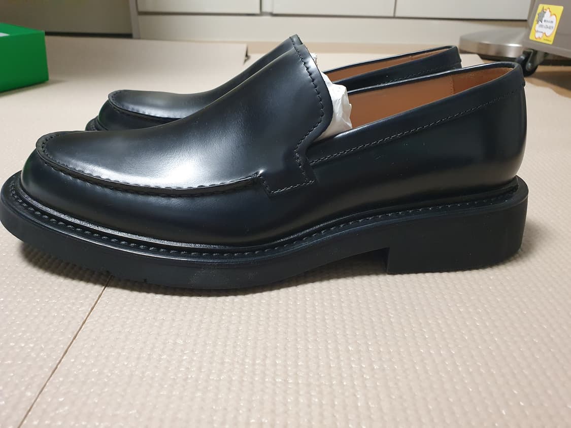 보테가베네타 블랙 로퍼 상품이미지4