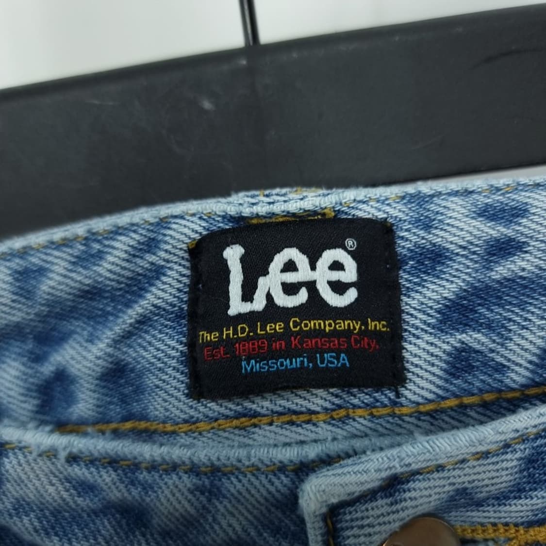 [리 X 아이앱 스튜디오] 로고 각인 스트레이트 데님 팬츠 P01486 상품이미지8