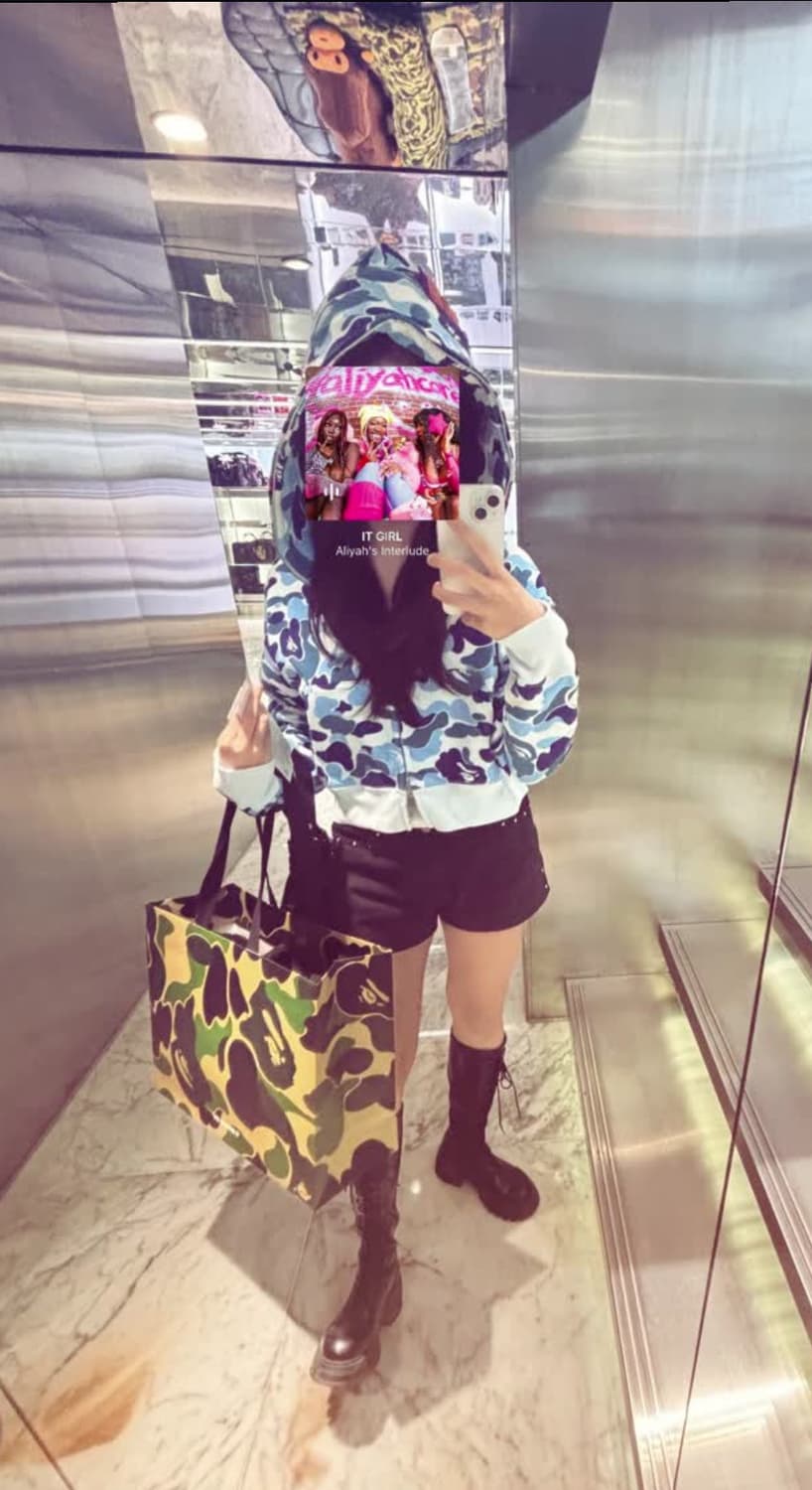 베이프 크리스탈 크롭 샤크후드 블루 M 상품이미지3