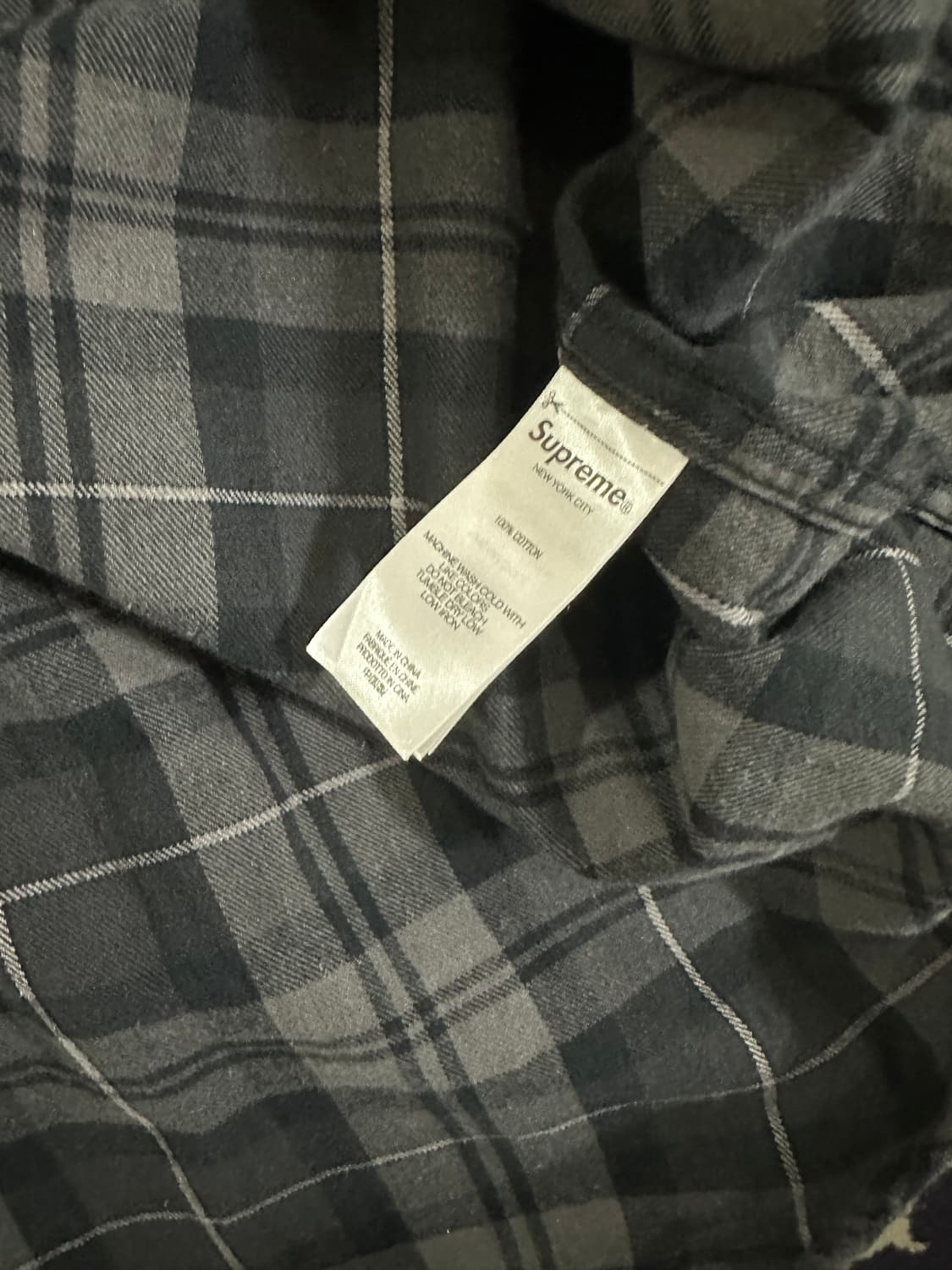 슈프림 플레이드 플란넬 셔츠 블랙 - 24FW 상품이미지3