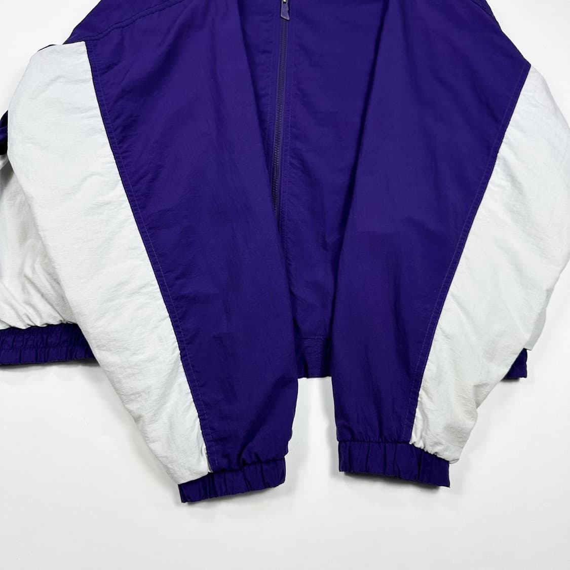 리복 레트로 퍼플 배색 바람막이 자켓 (XXL) 상품이미지4