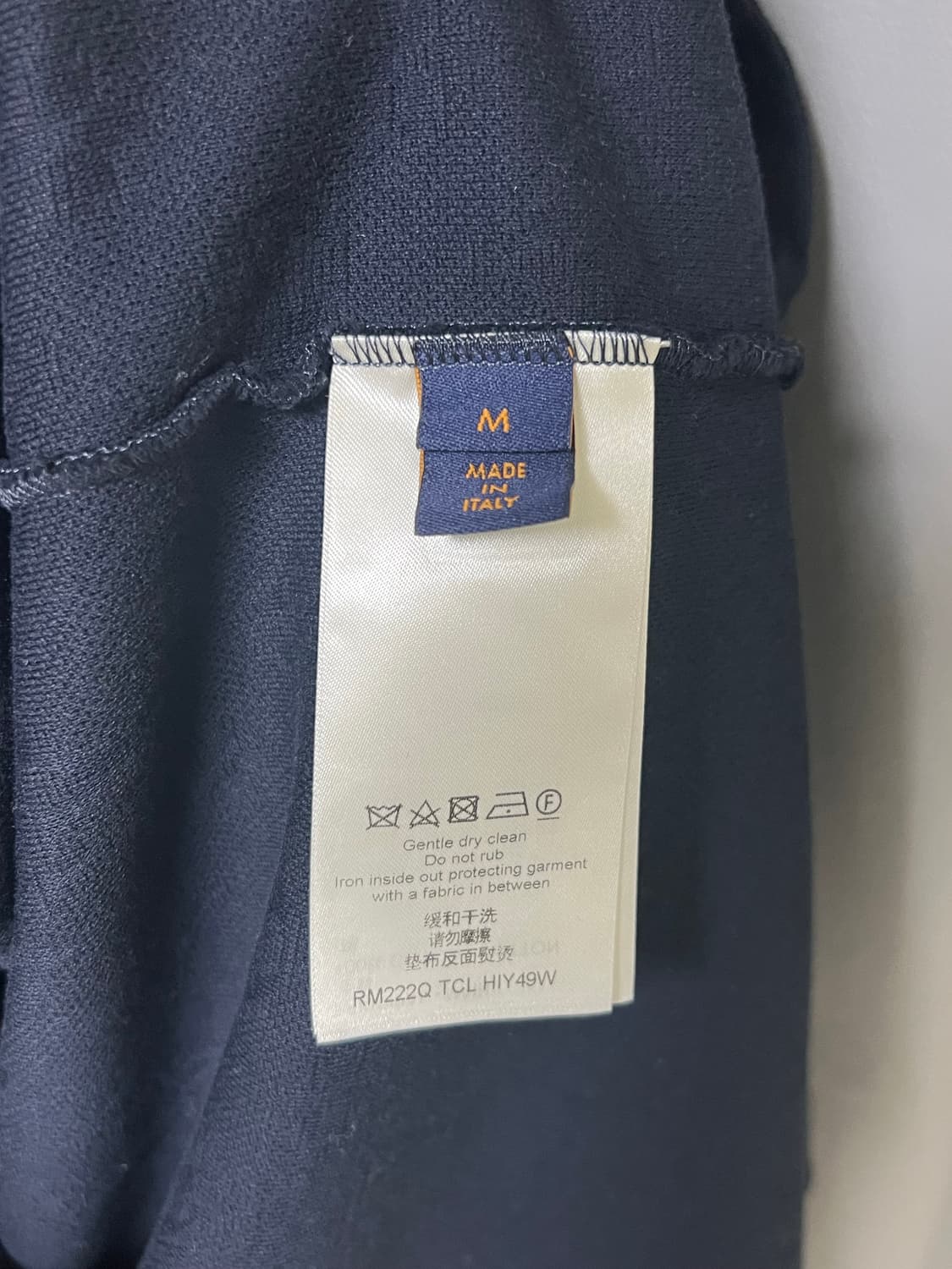 [정품] M 루이비통 모노그램 포켓 반팔티 네이비 상품이미지5