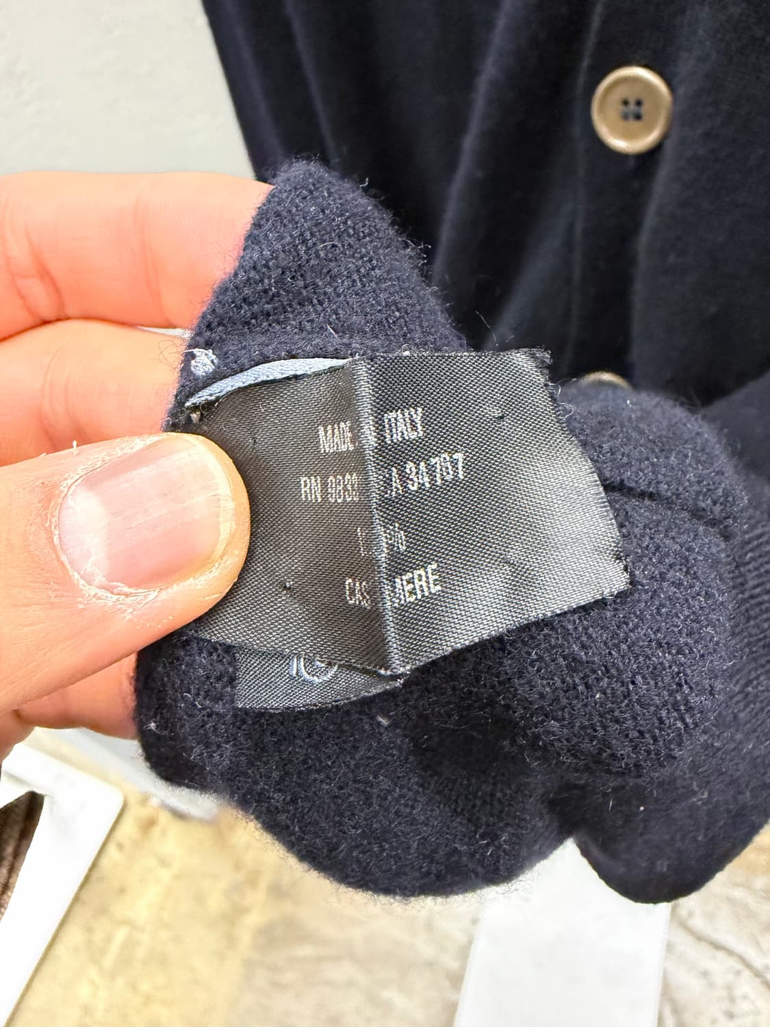 PRADA 블랙 캐시미어100 가디건 50 상품이미지4