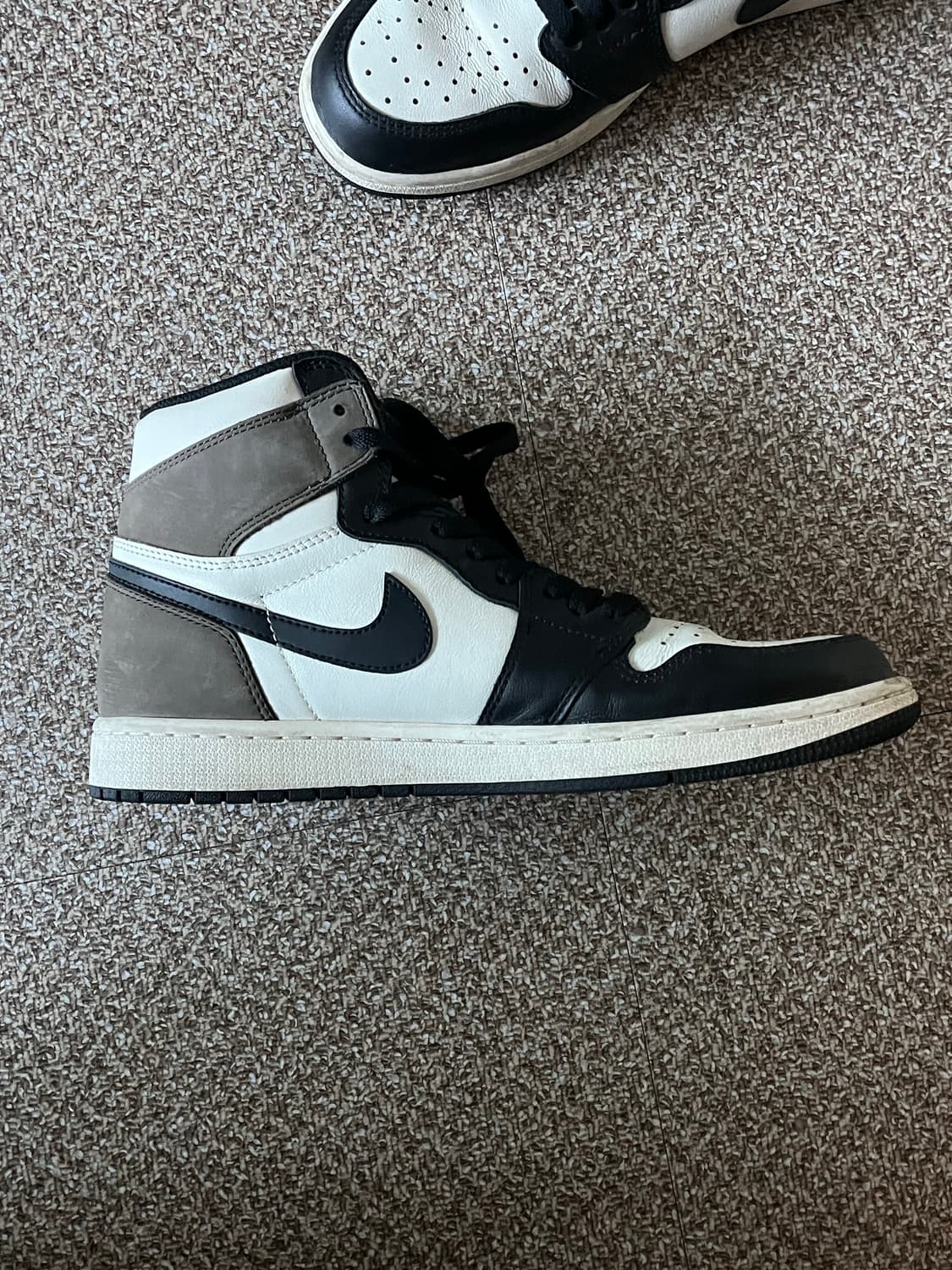 [ 급처] 조던 1 모카 280 상품이미지4