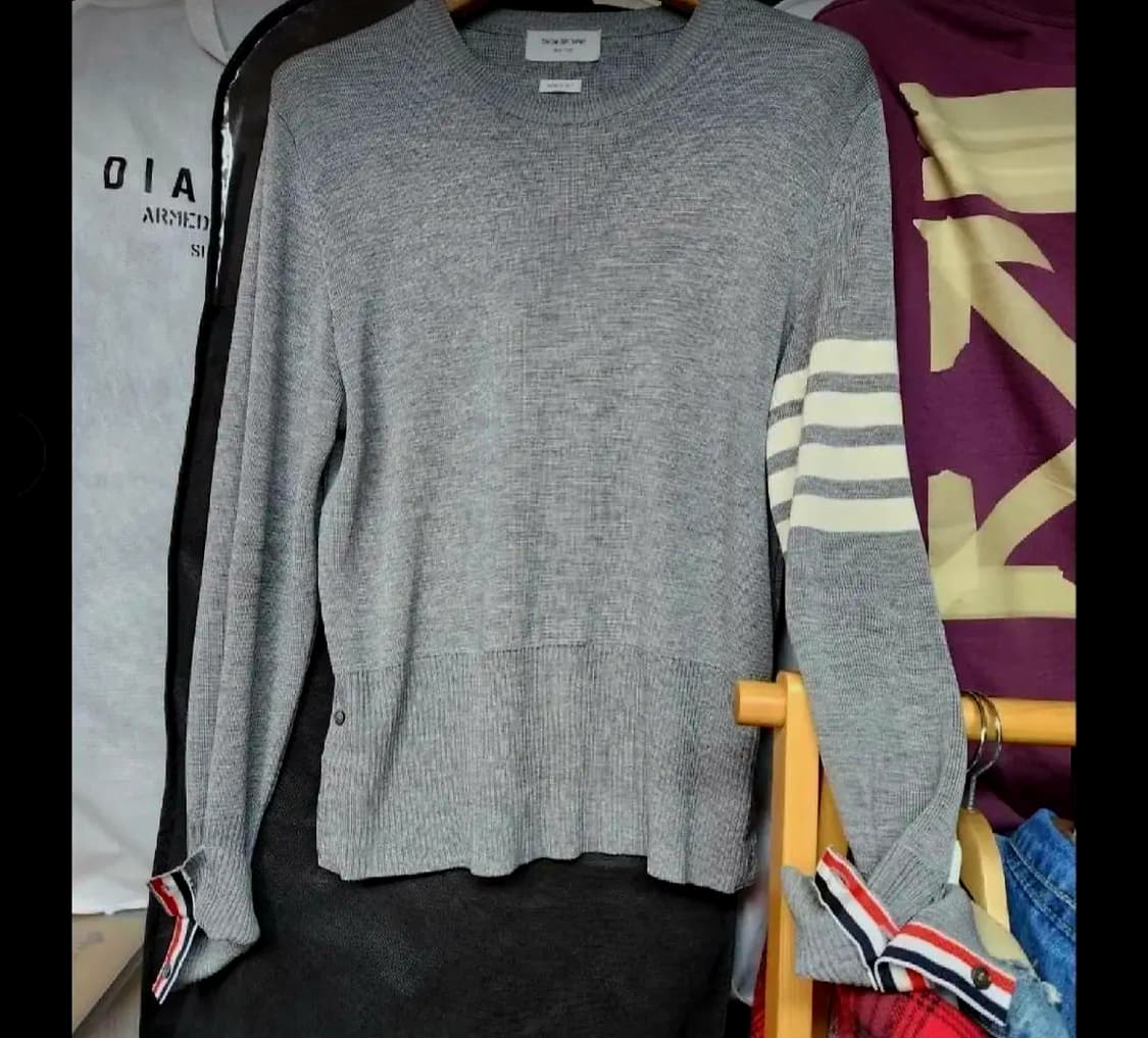 톰브라운 밀라노 실크 오버핏 니트 42 정품 상품이미지1