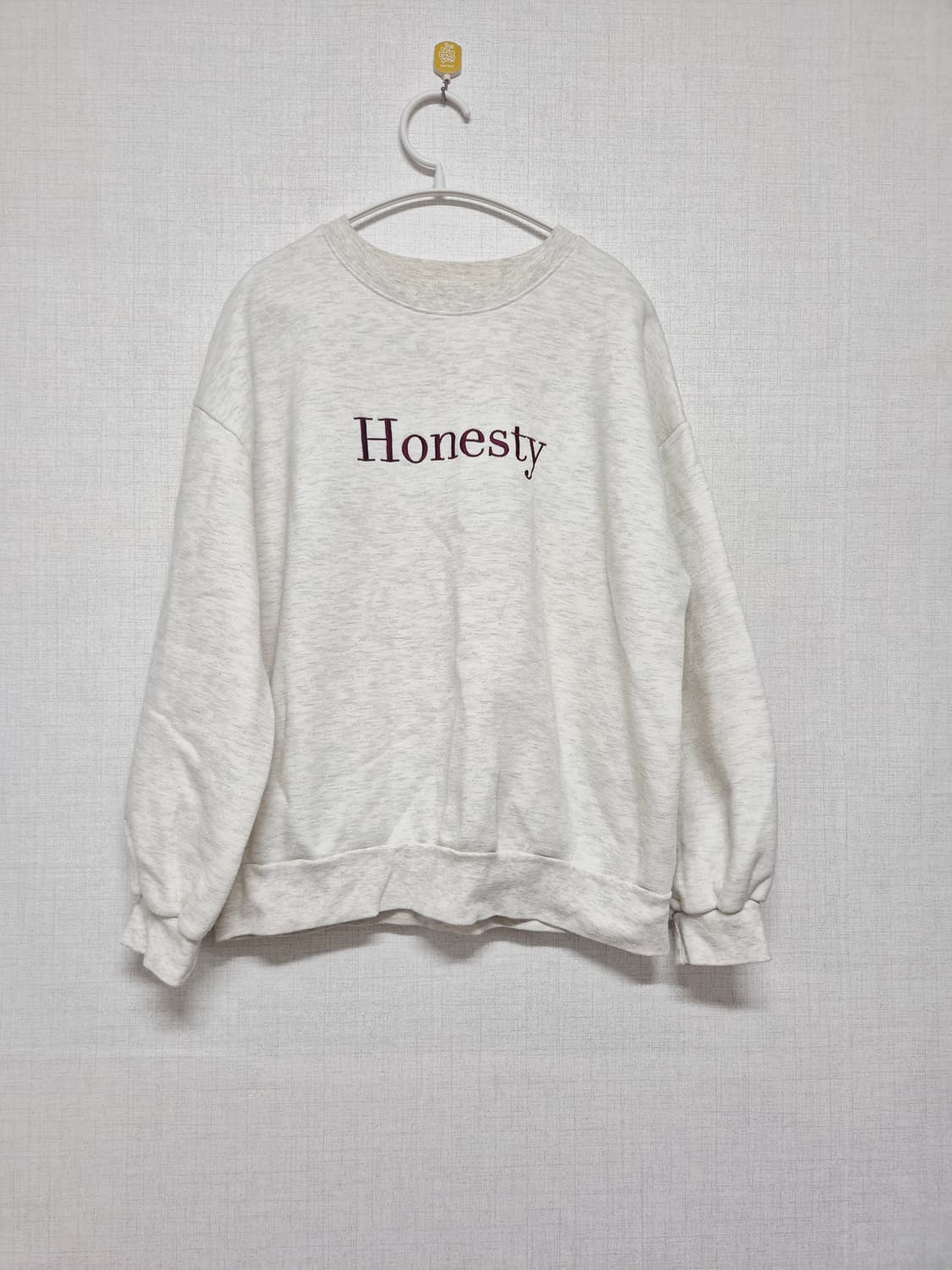 Honesty 맨투맨 티셔츠 상품이미지1