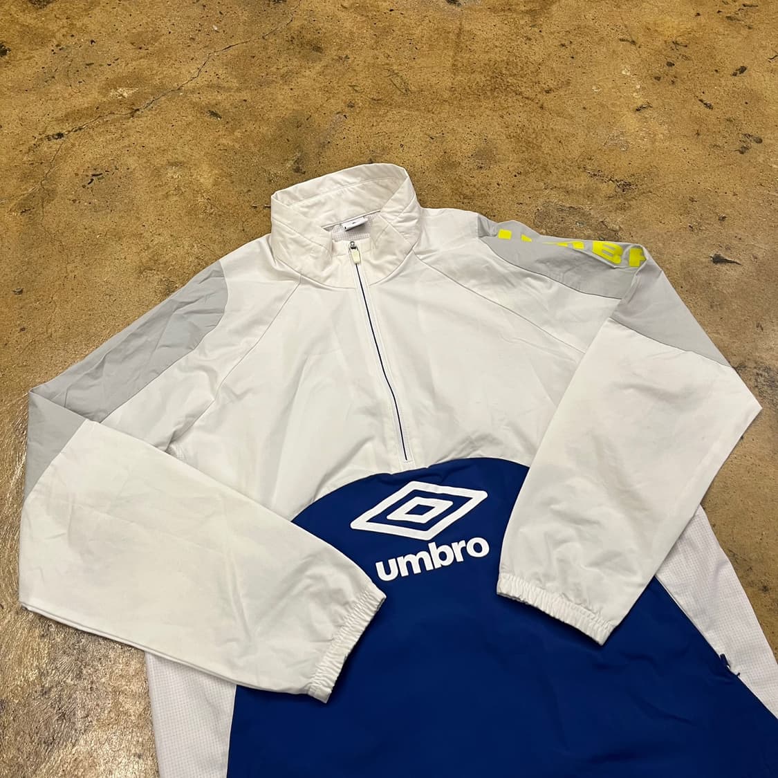 [정품/100] 엄브로 아노락 자켓 화이트블루 b15 상품이미지1