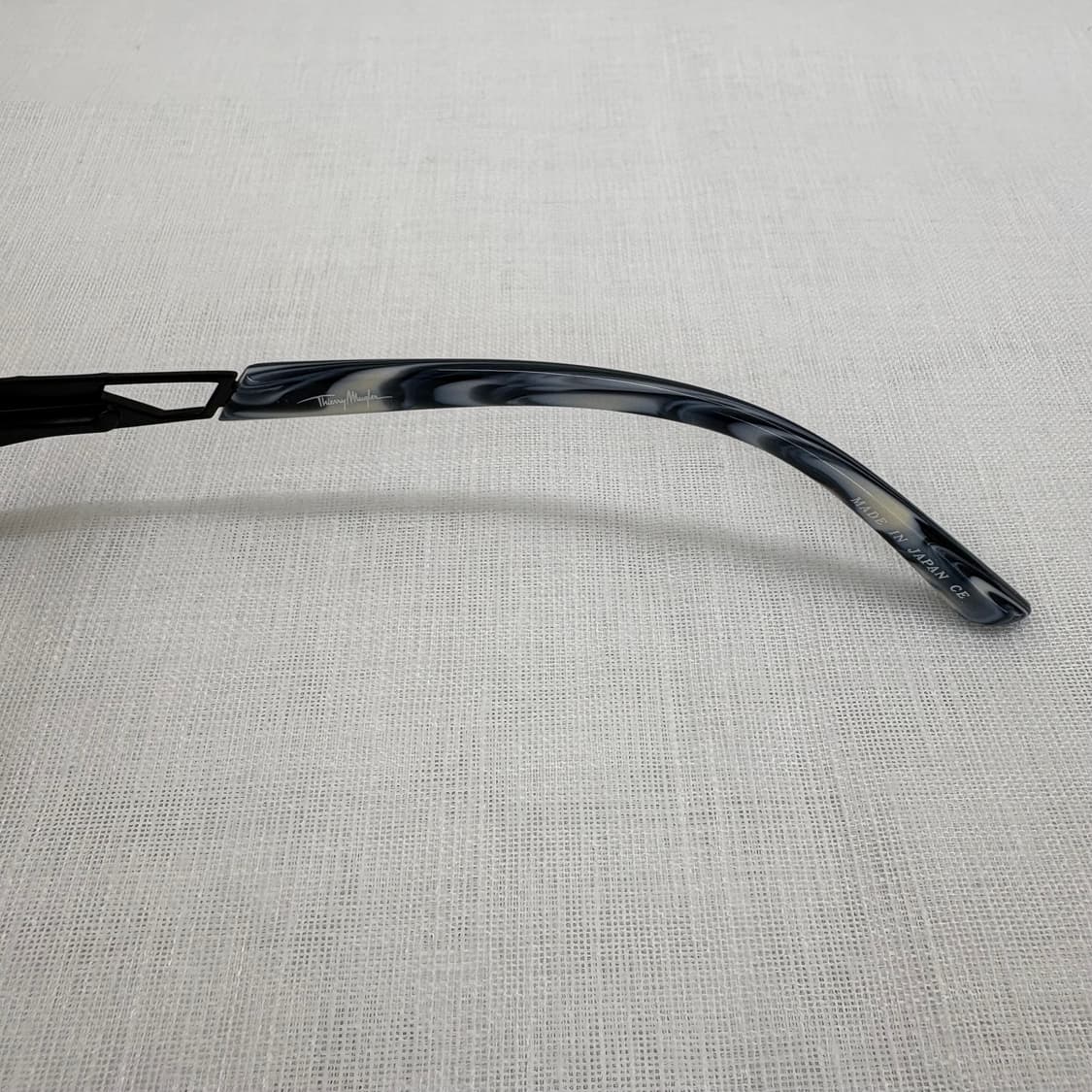 Mugler 티에리 뮈글러 블랙 스퀘어 빈티지안경 상품이미지6