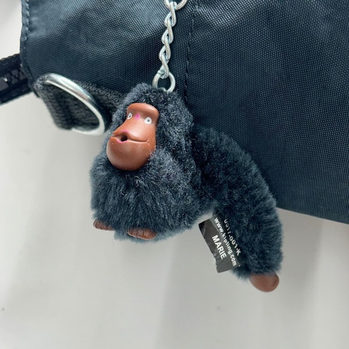 KIPLING 스트라이프 숄더백 네이비 상품이미지2