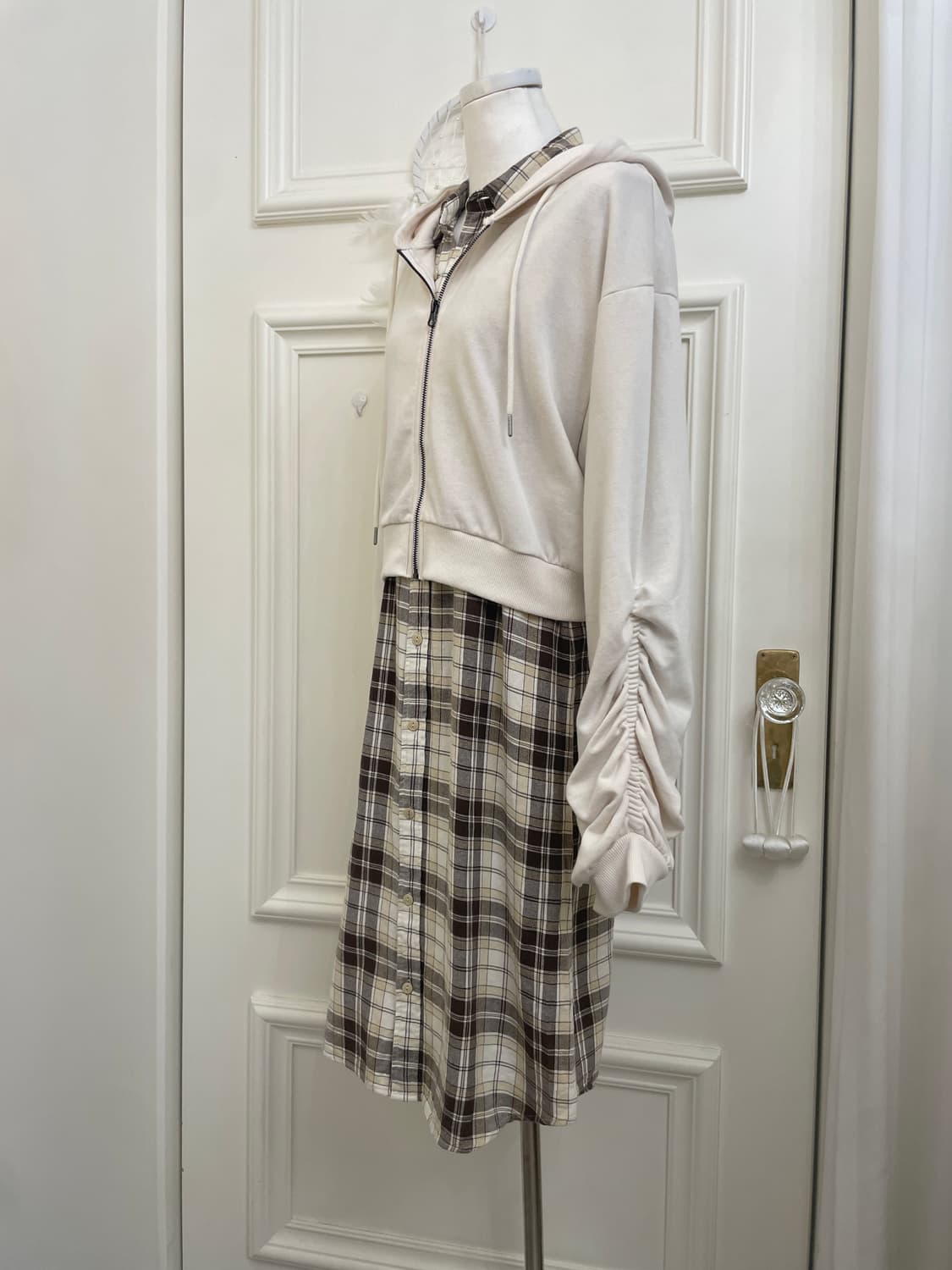 ivory sleeve shirring hoodie-zip(size-L) 상품이미지3