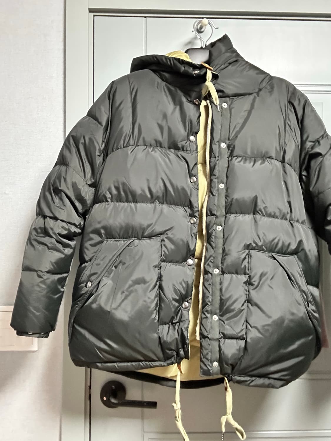 비헤비어 25fw 시에라 덕다운 파카 블랙올리브 2사이즈 상품이미지2