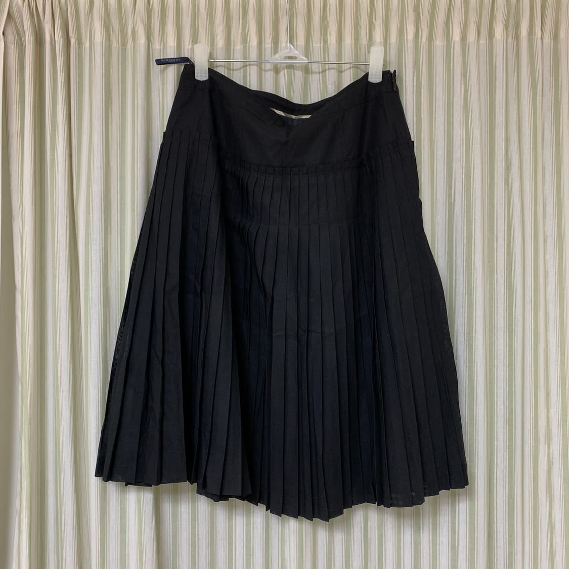 빈티지 버버리 미디 플리츠 스커트 상품이미지1