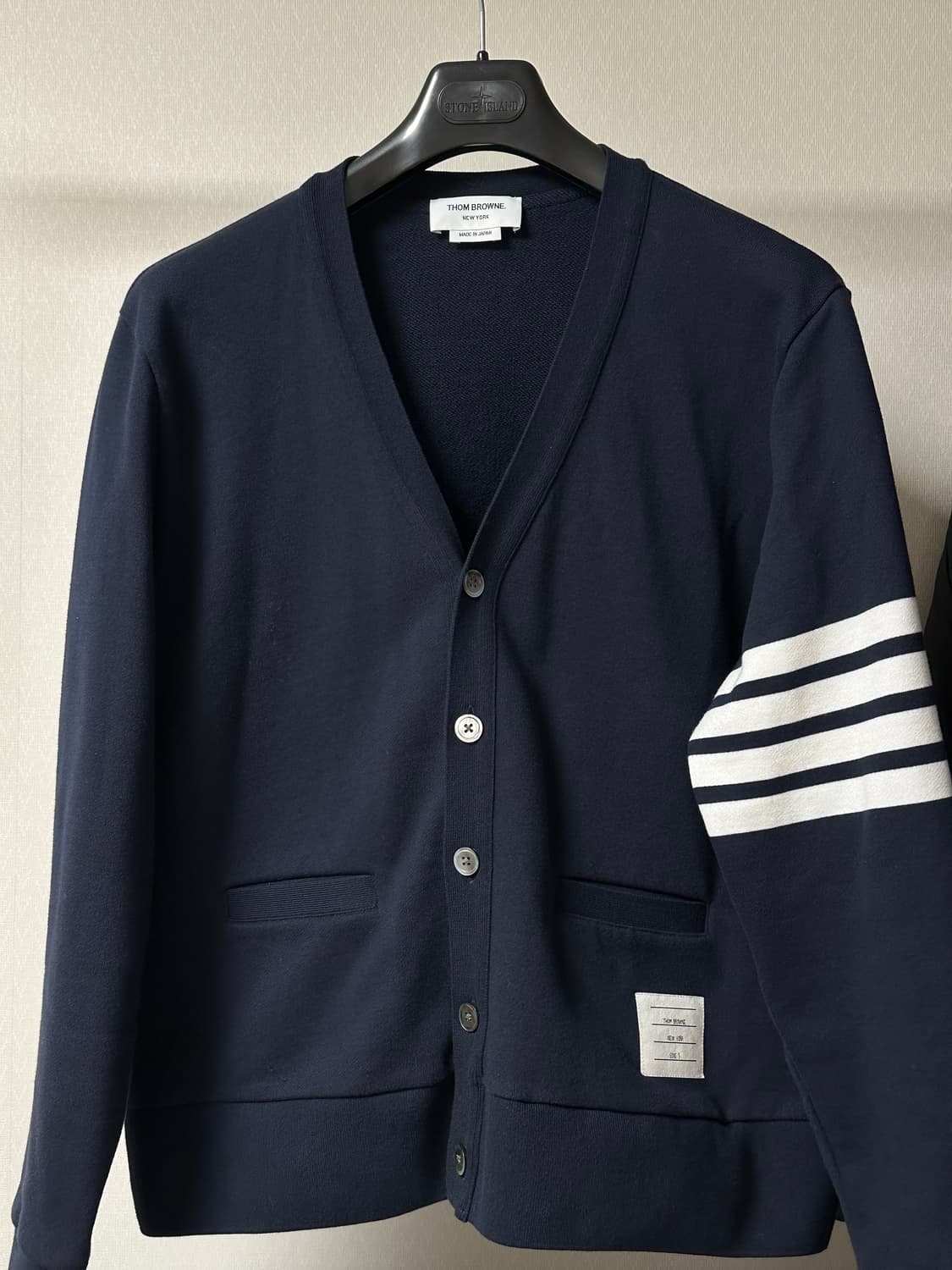 톰브라운 루프백 저지 4바 가디건 상품이미지1