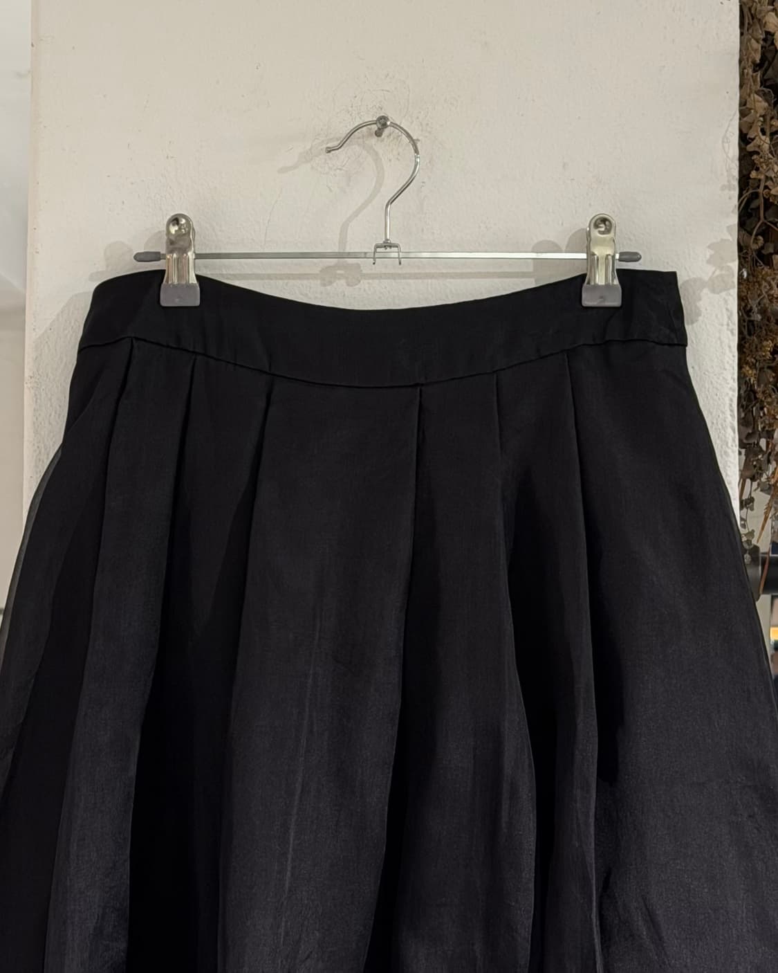 살바토레 페라가모 블랙 실크 레이어드 플레어 미디 스커트 상품이미지5