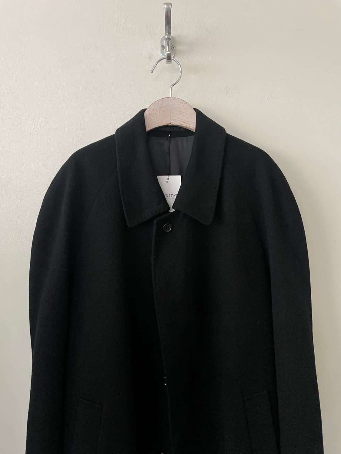 vintage black cashmere balmacaan coat 상품이미지2