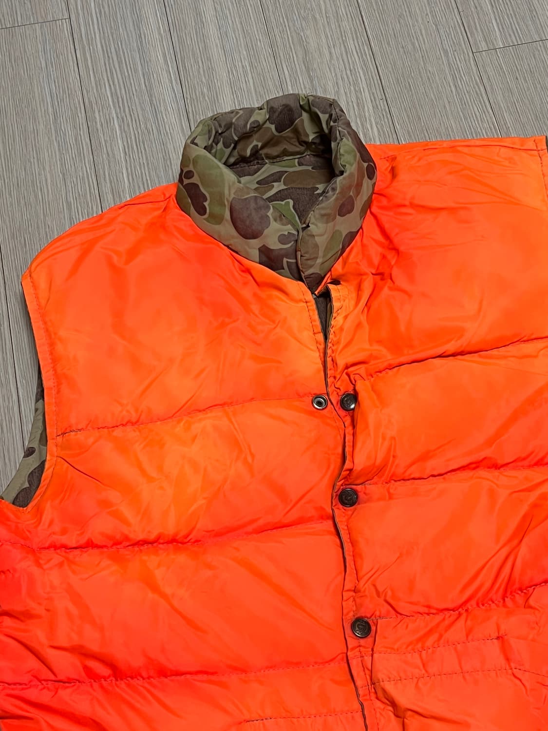 vtg 카모 리버시블 구스다운 베스트 상품이미지4