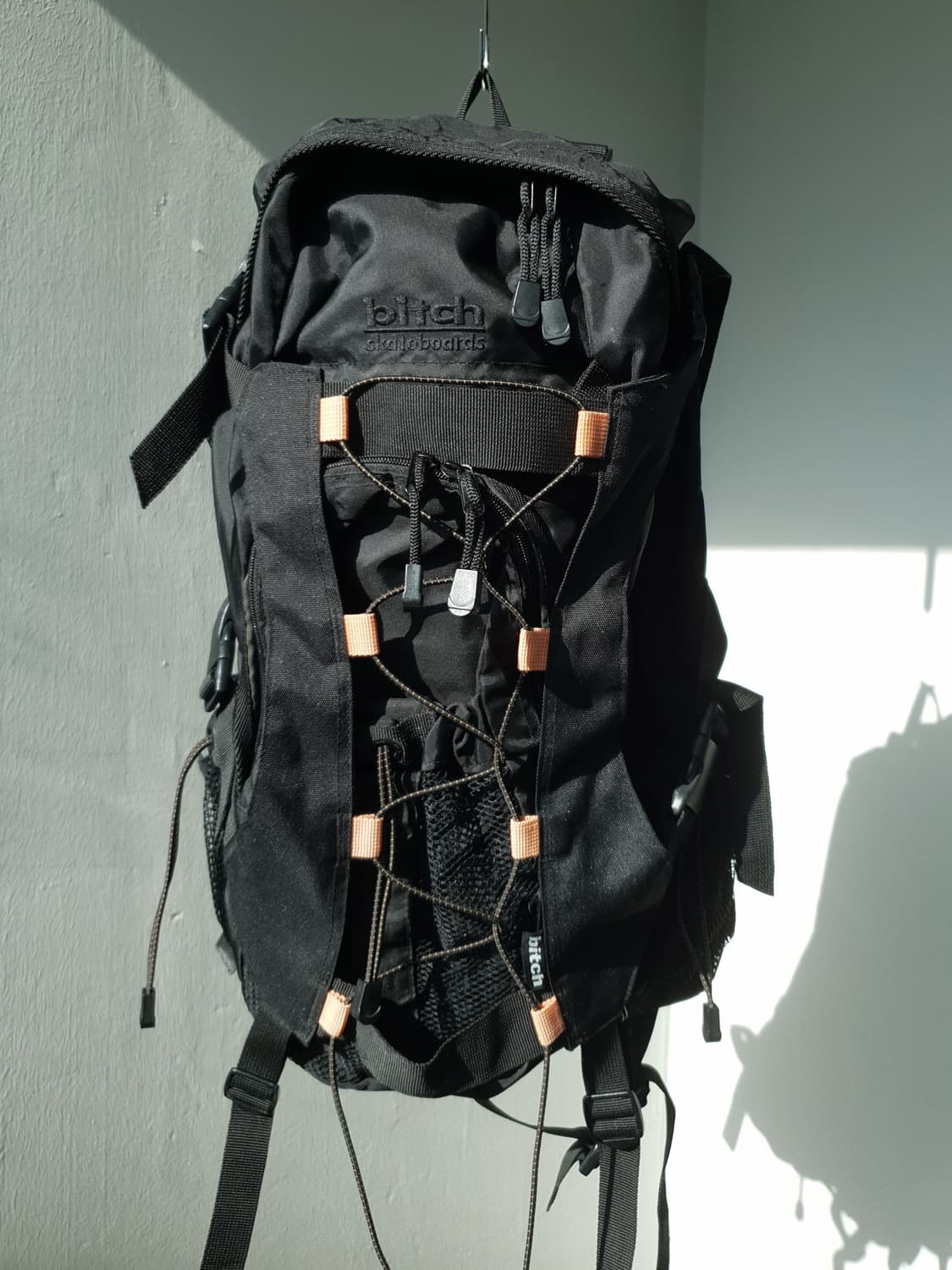 90s Bitch Skateboards back pack 상품이미지3