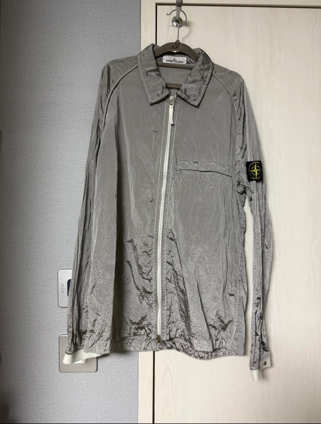 (L)22ss 스톤아일랜드 나일론 메탈 오버셔츠 아이스 상품이미지1