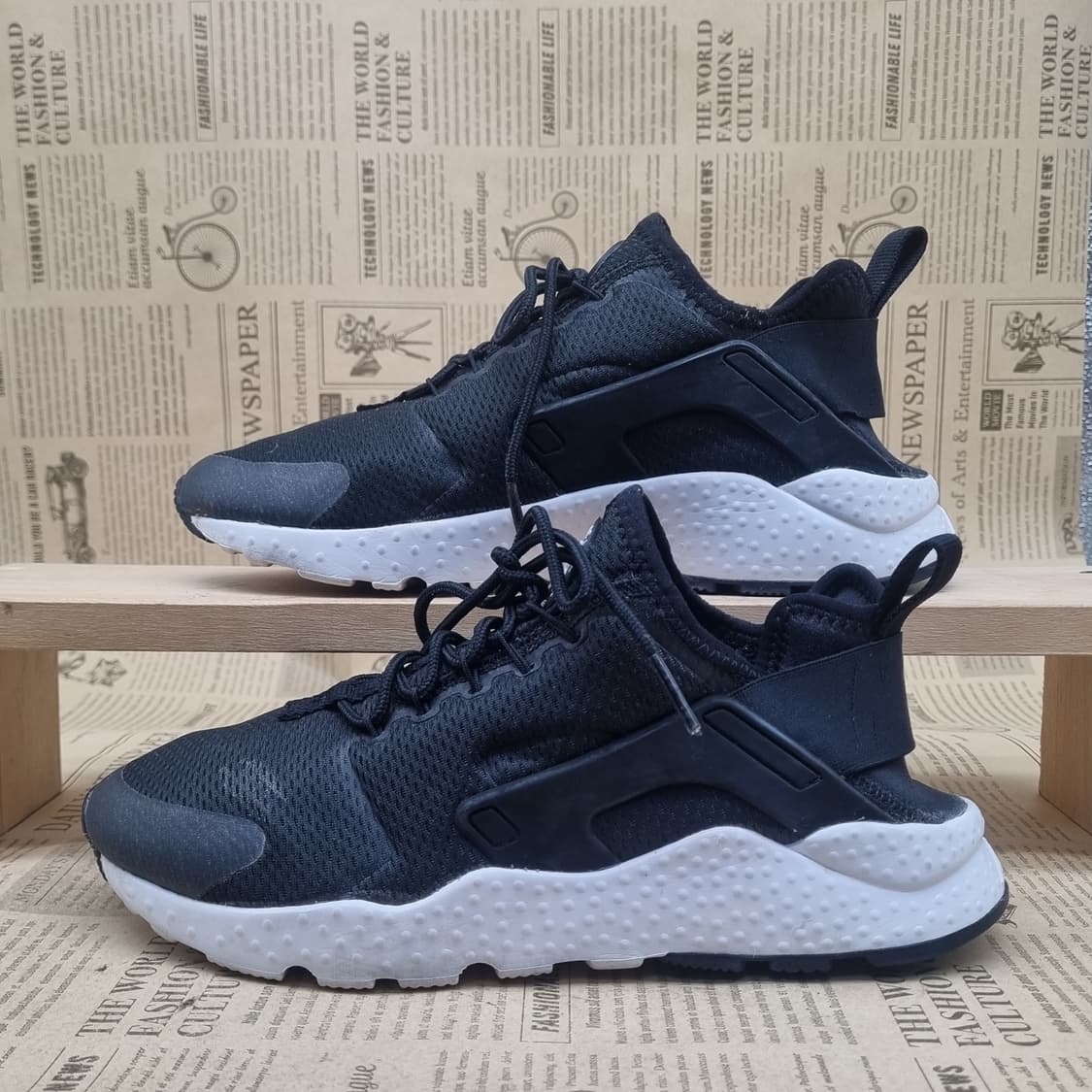 나이키 에어허라취 런 여성운동화235 상품이미지1