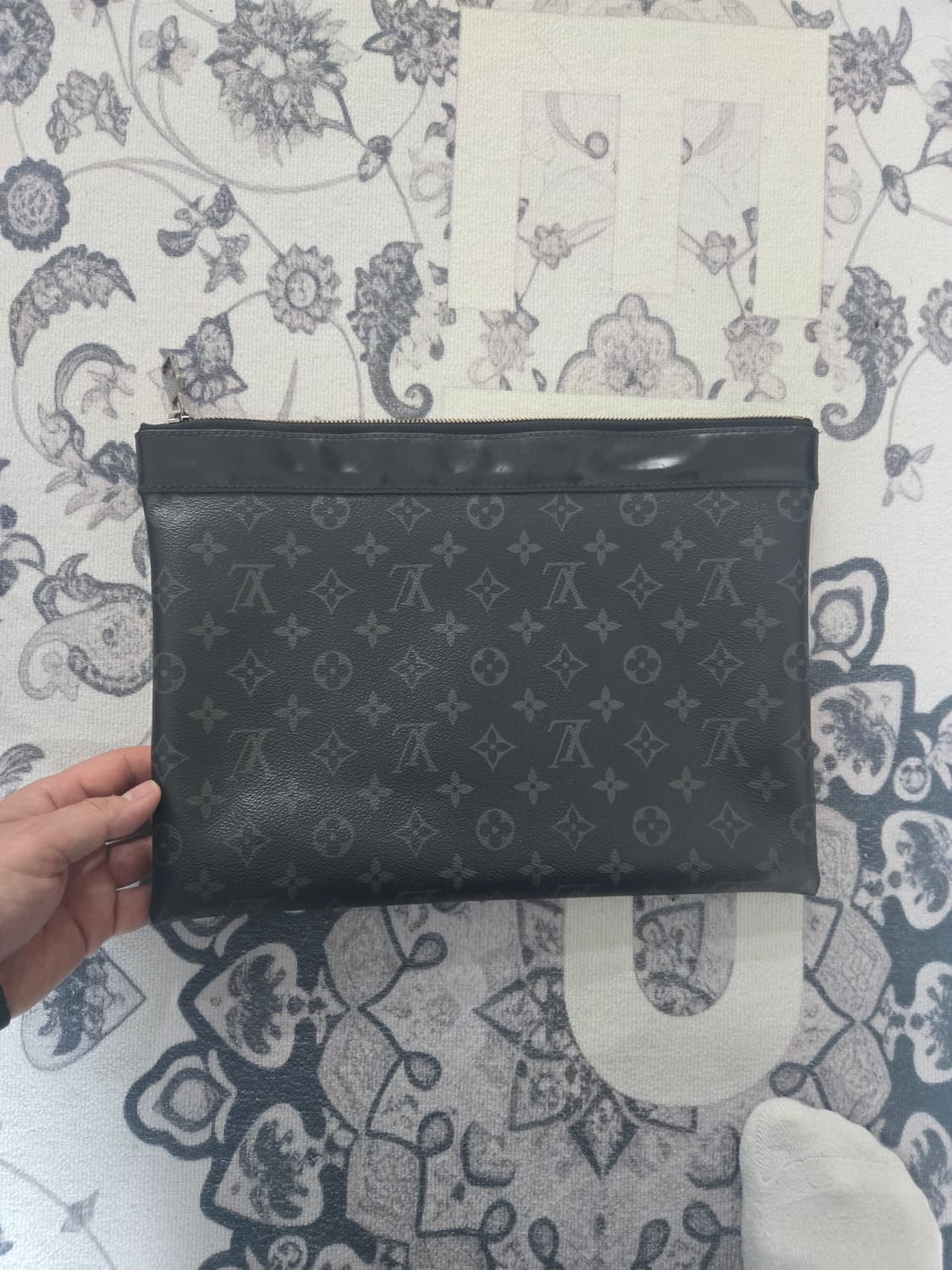 정품 루이비통 클러치 상품이미지4