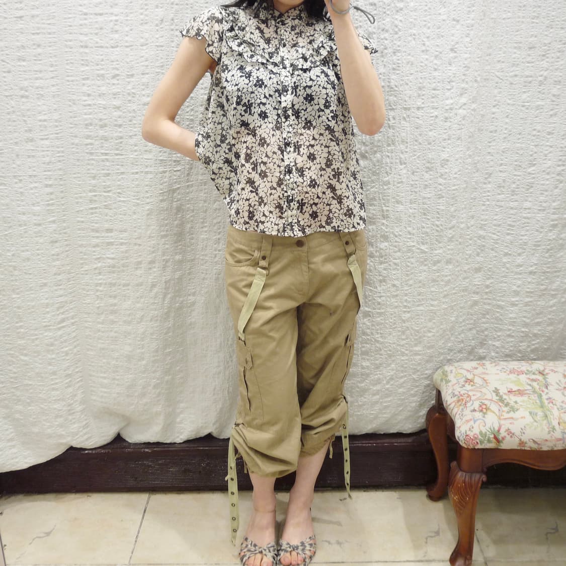 Flower frill blouse 상품이미지4
