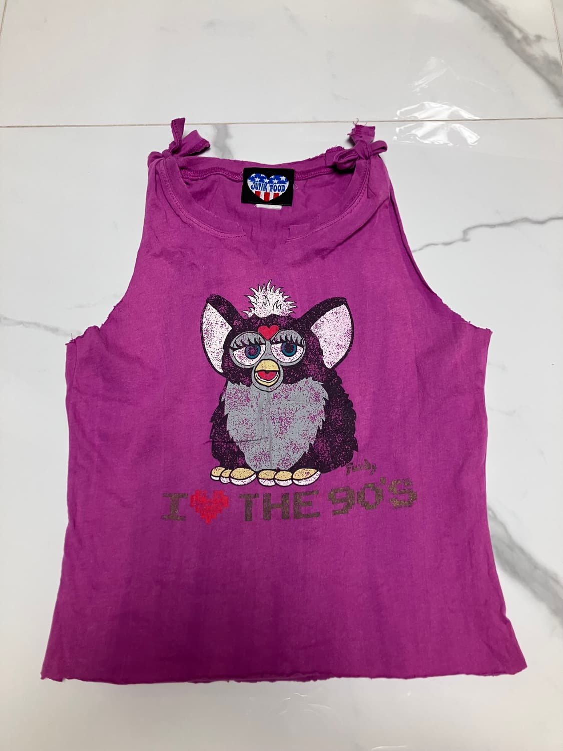 Y2K 2000s 정크푸드 기즈모 프린트 리본 타이 빈티지 티 리폼 상품이미지1