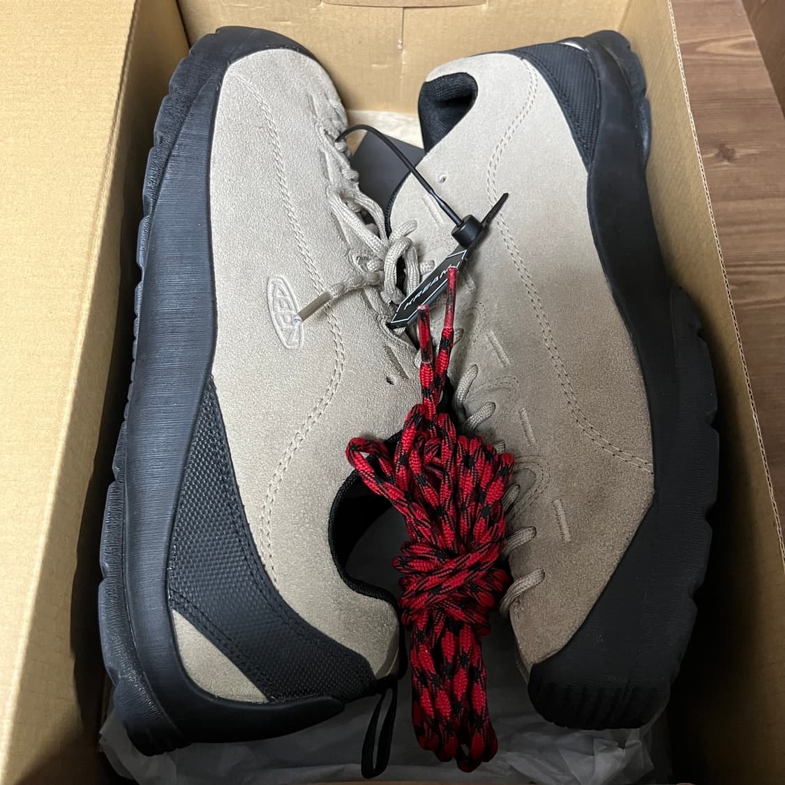 (285) 킨 재스퍼 스웨이드 스니커즈 실버 밍크 상품이미지8