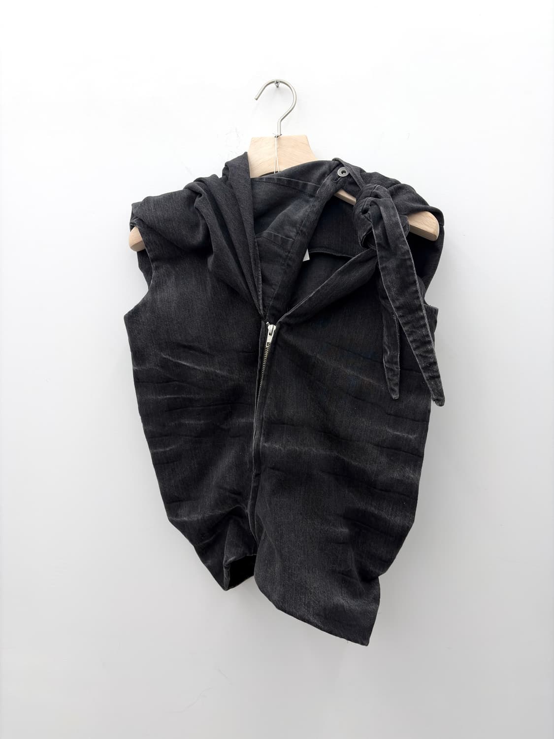 TWISTED VEST 상품이미지1