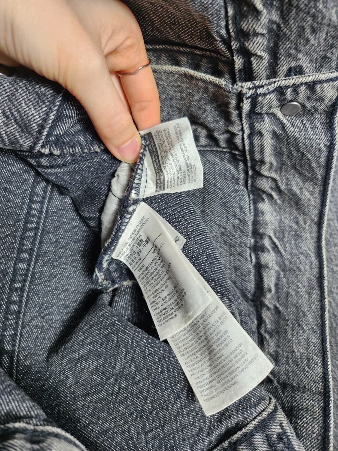 리바이스 흑청 데님 트러커 자켓 상품이미지4