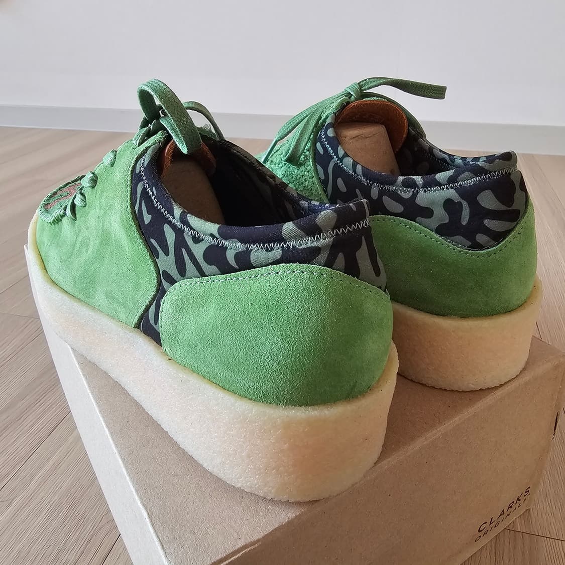 UK9 280 새제품 클락스 오리지널스 x 살레헤 벰버리 왈라비 모카슈즈 상품이미지6