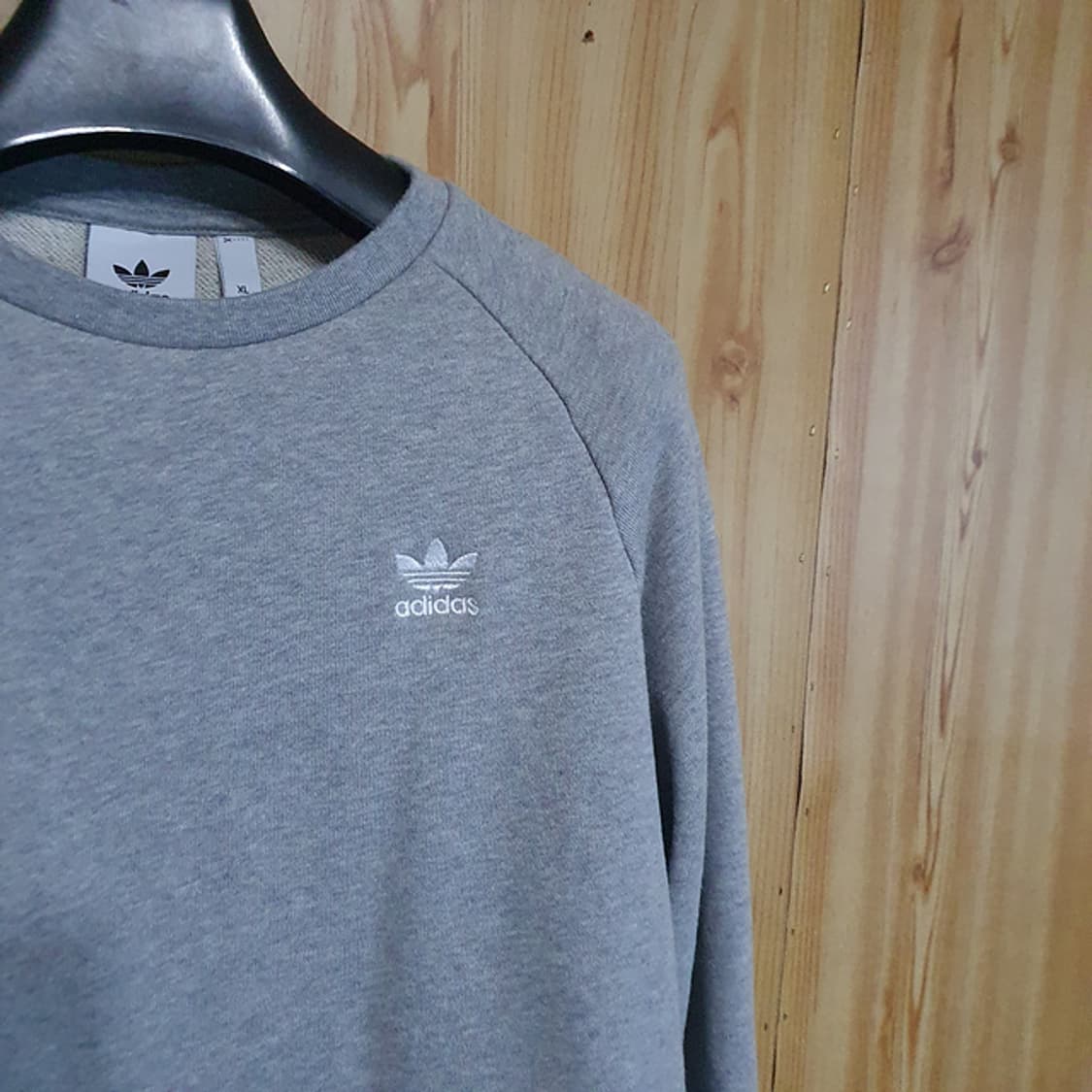 아디다스 회색 맨투맨 티셔츠XL 상품이미지2