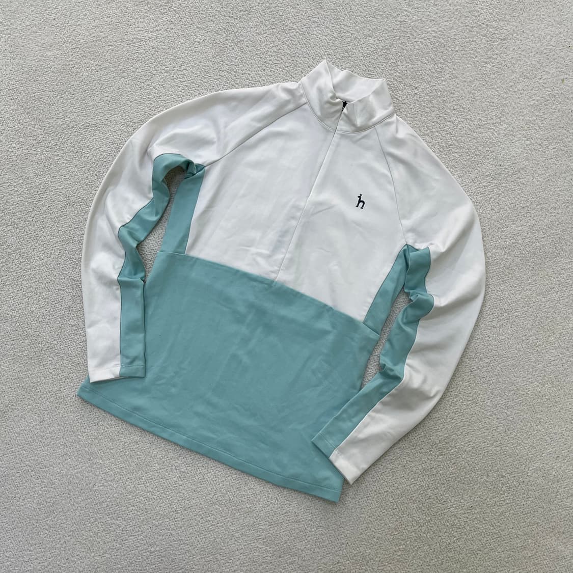 85 헤지스 골프 여성 긴팔 티셔츠 0402M 상품이미지1