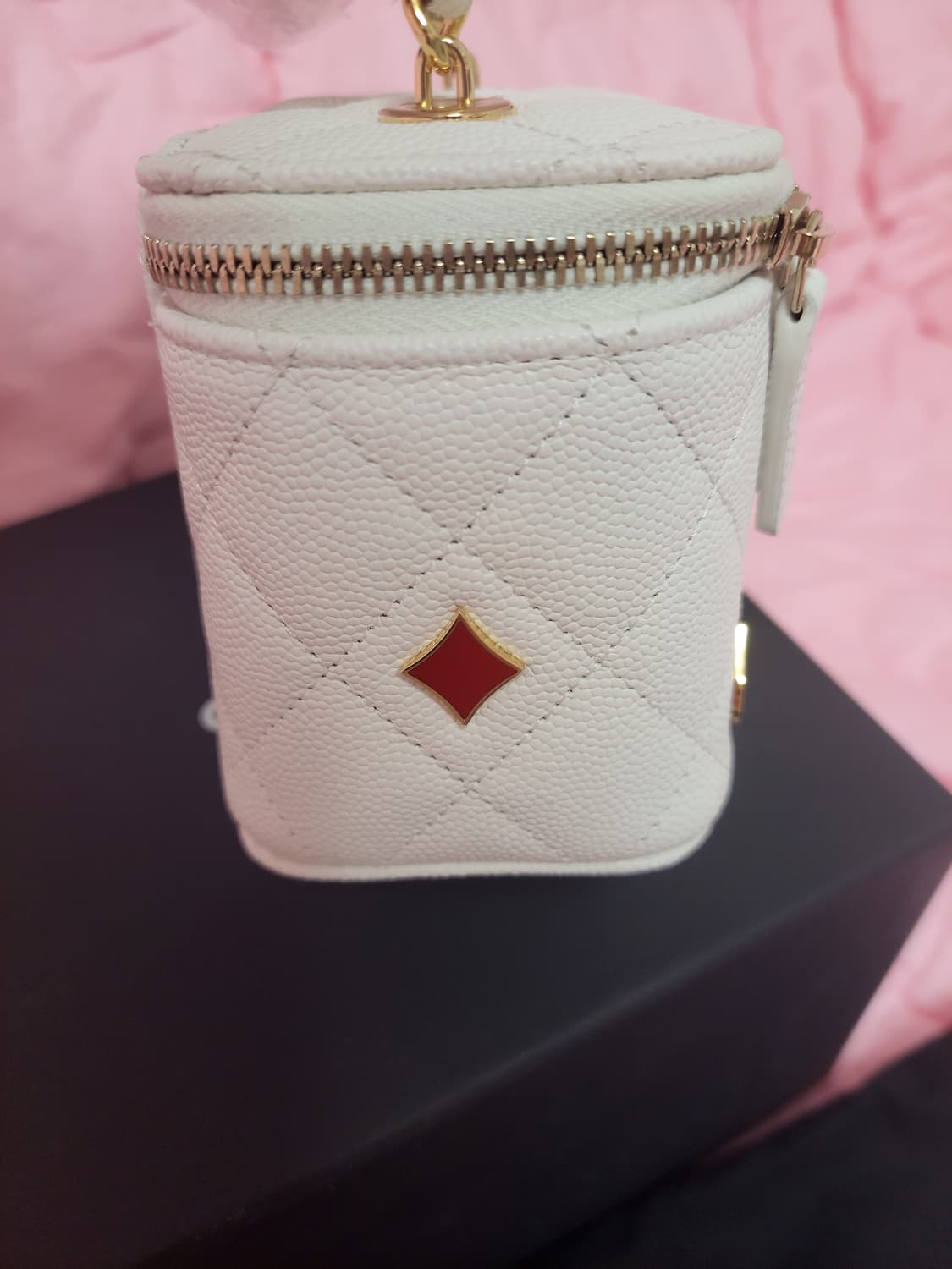 정품)급처미사용새상품!샤넬 캐비어 시즌한정판하트 베니티가방크로스코스메틱백 상품이미지5