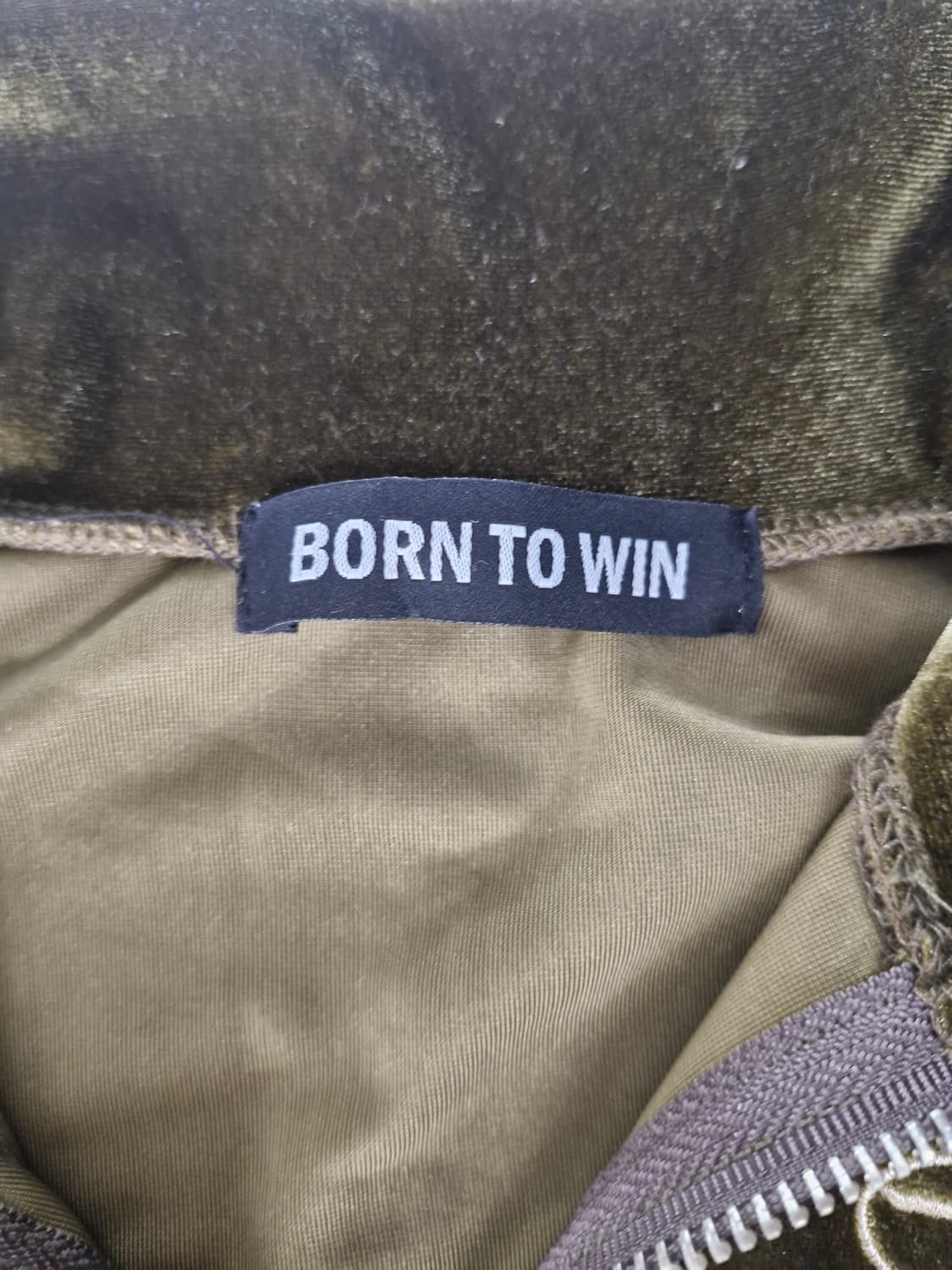 BORN TO WIN 본투윈 벨벳 크롭 트랙 자켓 카키 상품이미지5