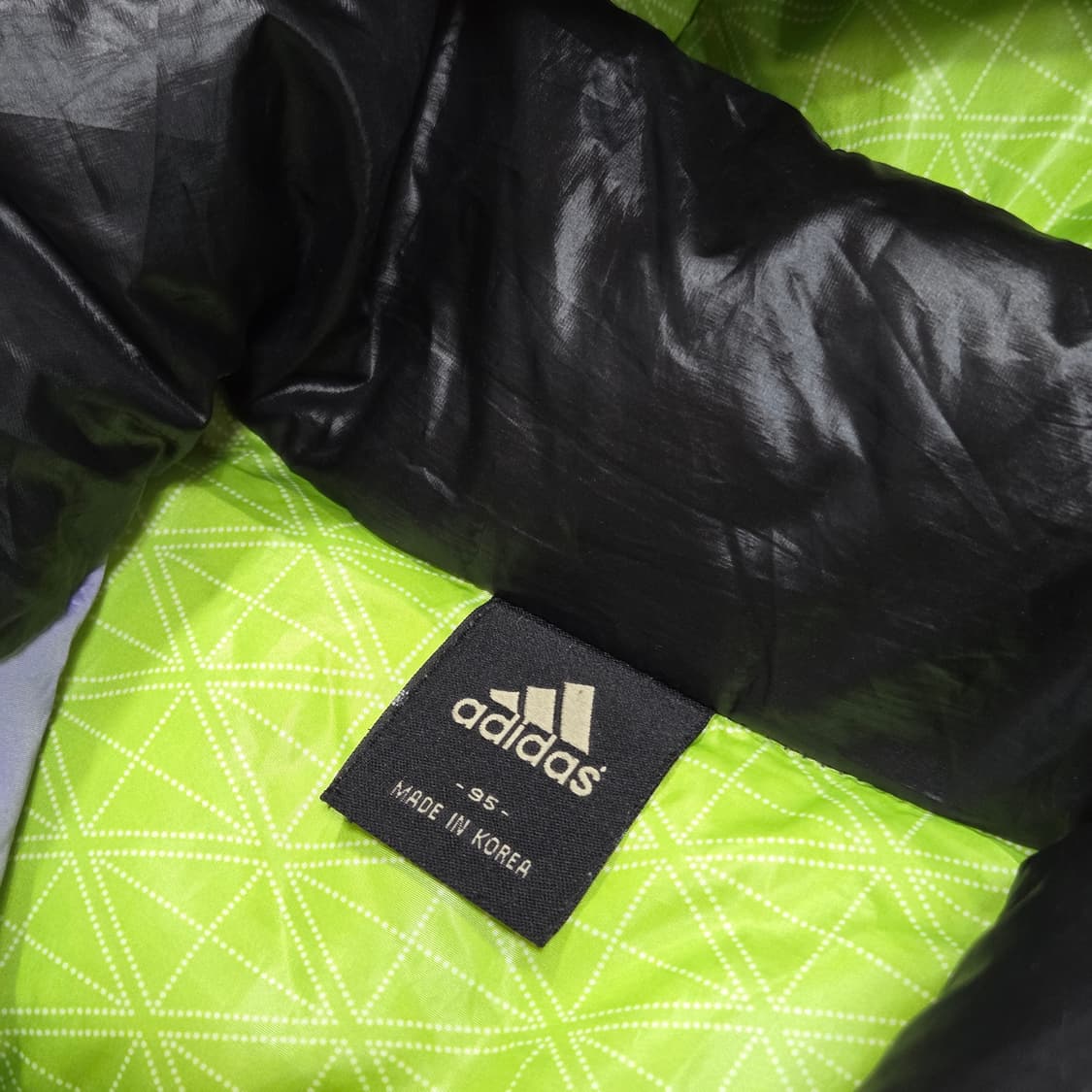 아디다스 퍼플 로고 구스다운 후드 패딩 상품이미지8