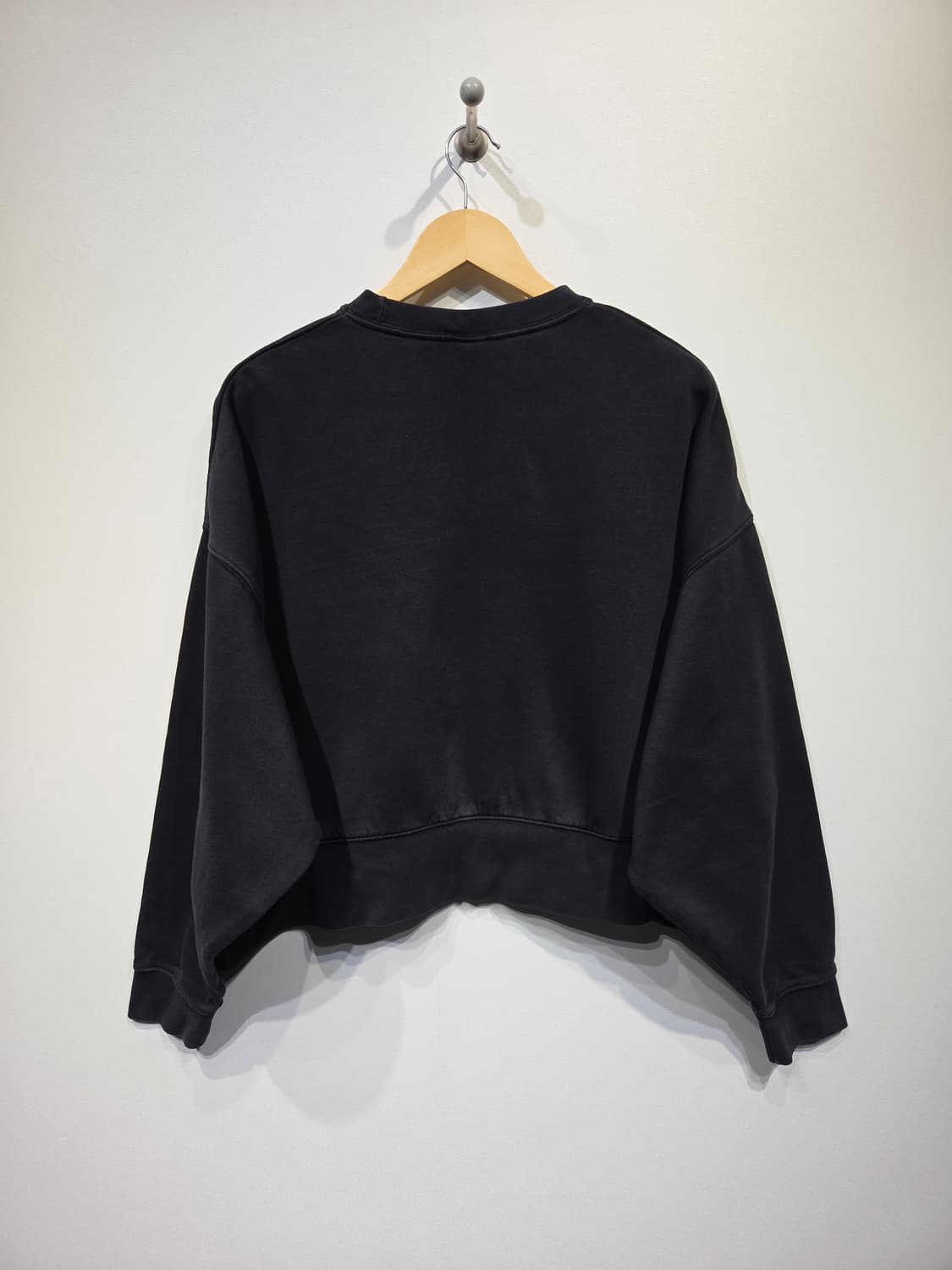 나이키 에센셜 오버사이즈 크롭 맨투맨 상품이미지6