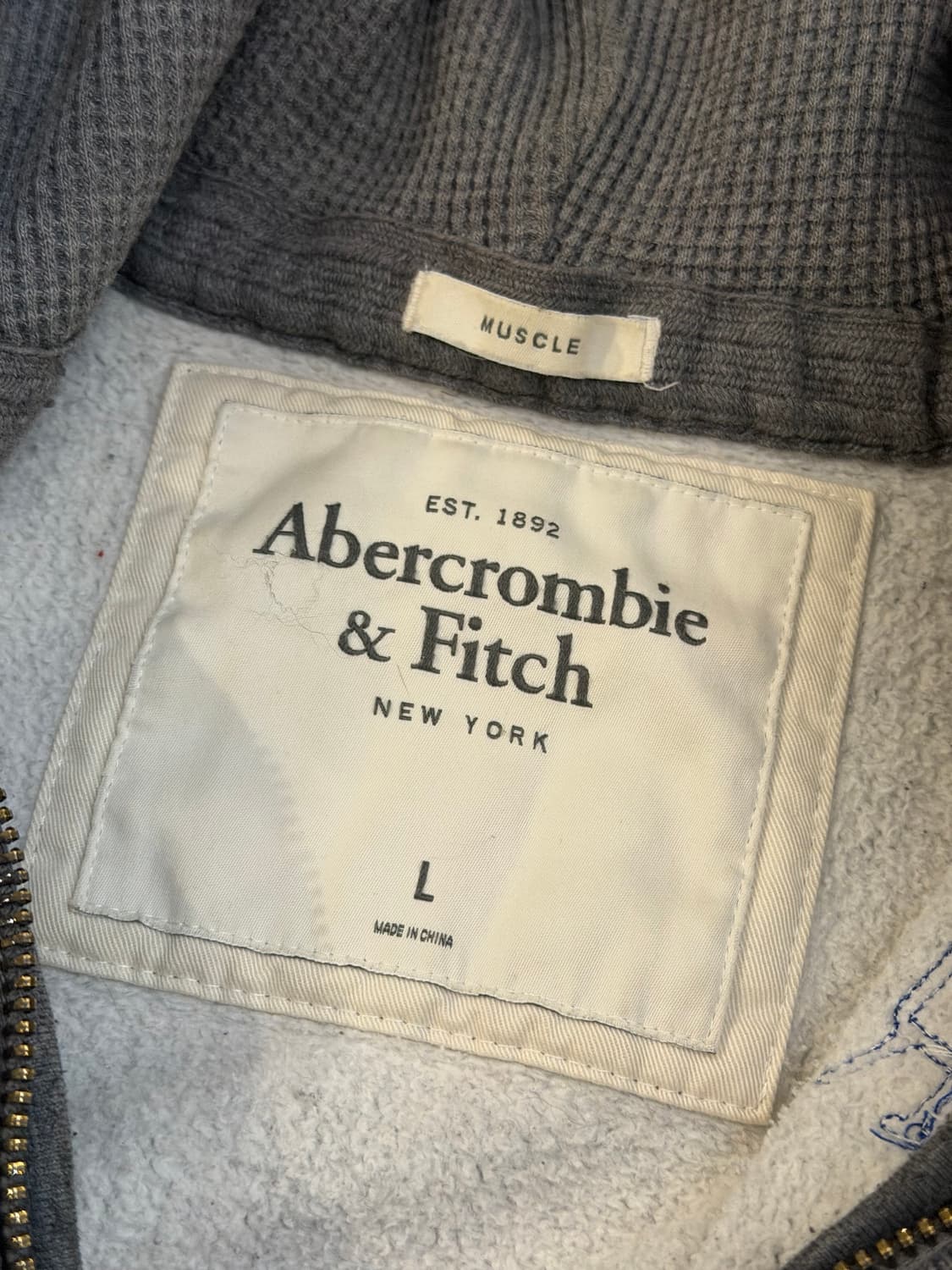 아베크롬비 y2k 울프죠 퍼 후드집업 그레이 상품이미지3