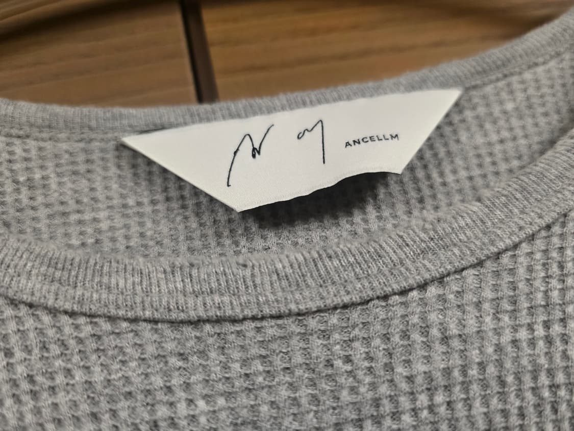 안셀름 데미지 와플 크루 롱슬리브 티셔츠 상품이미지7