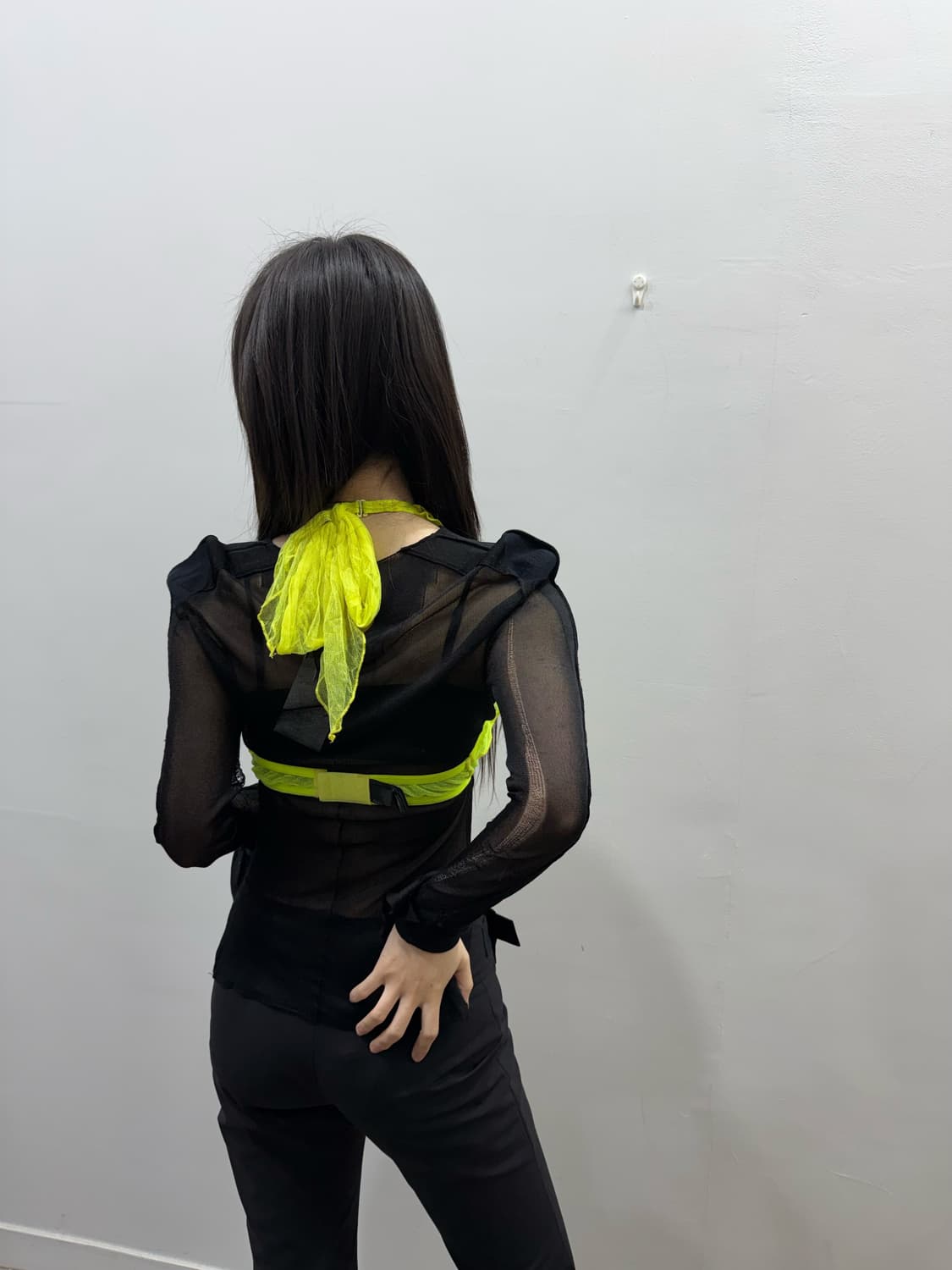 언더커버 20S/S 레디투웨어 매쉬 프릴 브라 상품이미지10